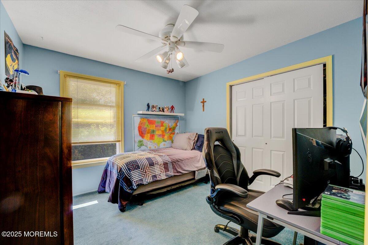 9 Hawk Court