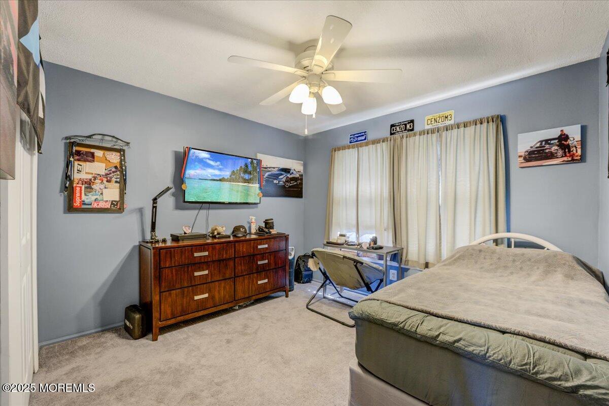 9 Hawk Court