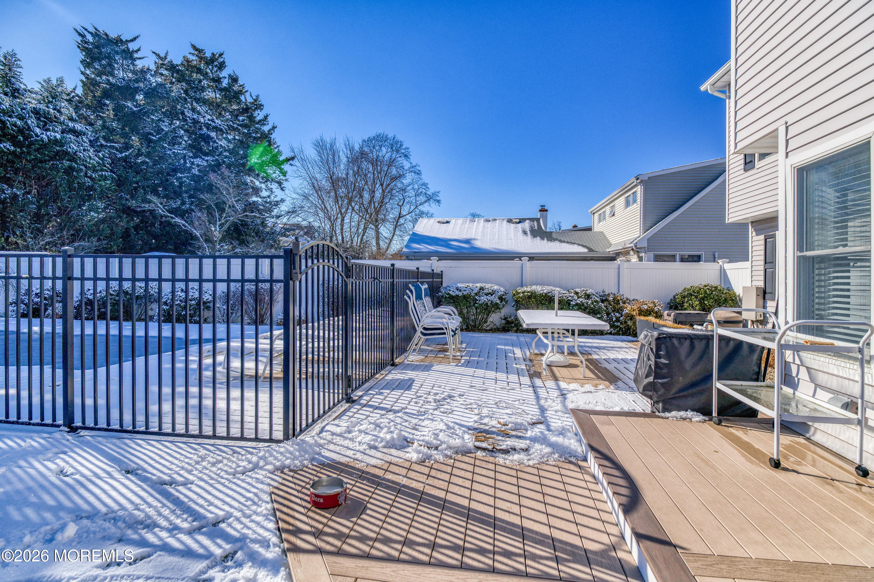 809 Wall Road