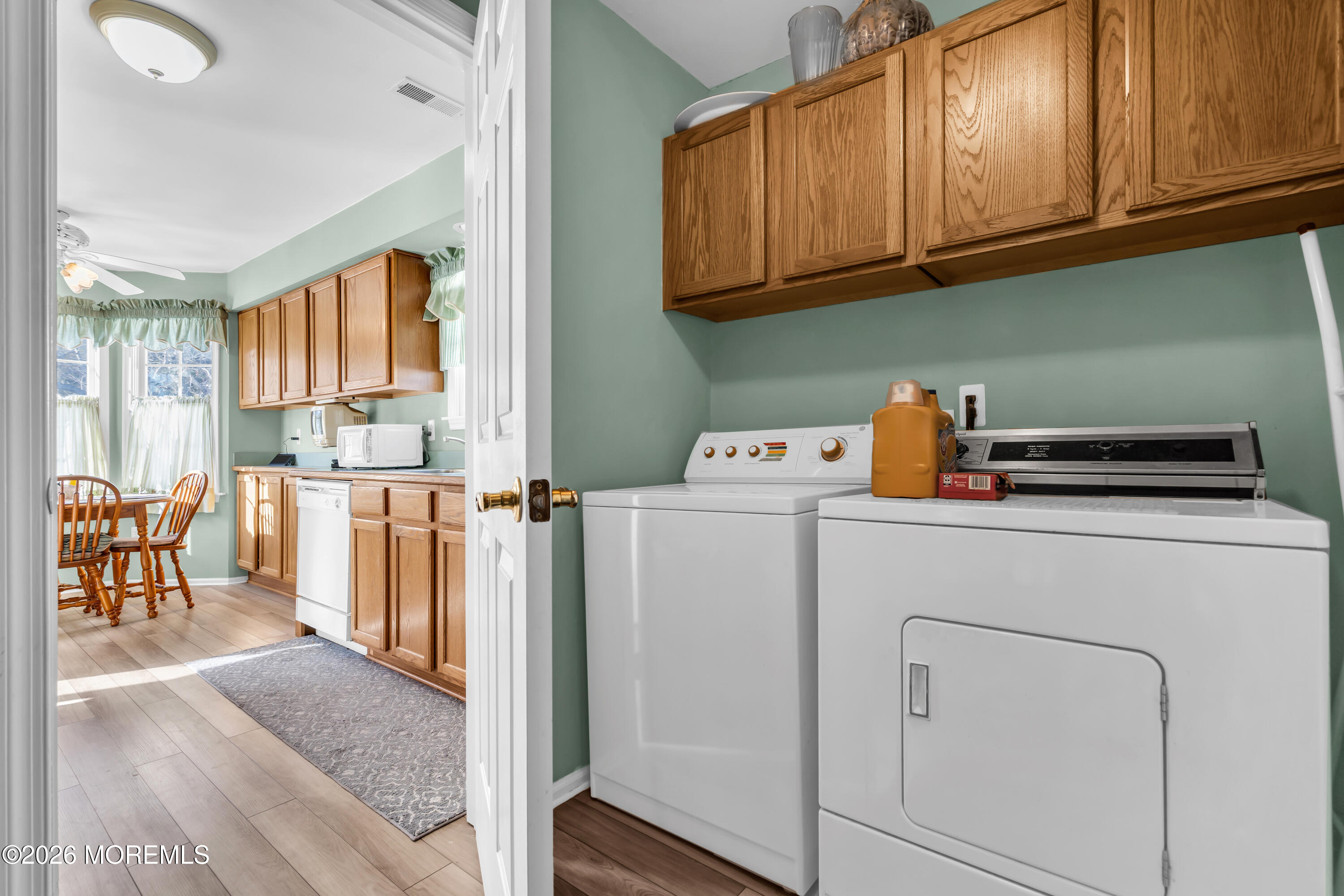 160 N Spinnaker Avenue