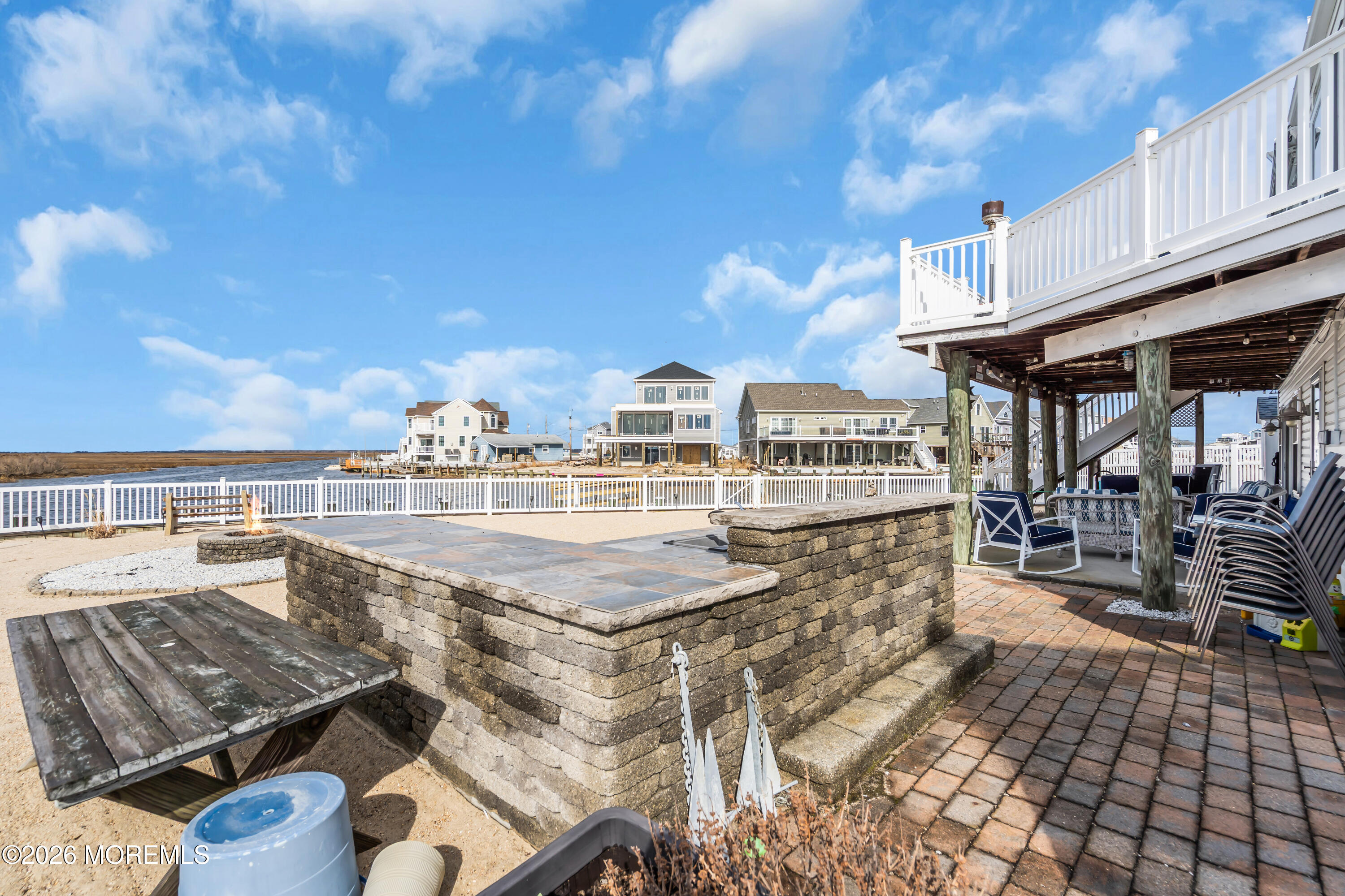 728 Twin Lakes Boulevard