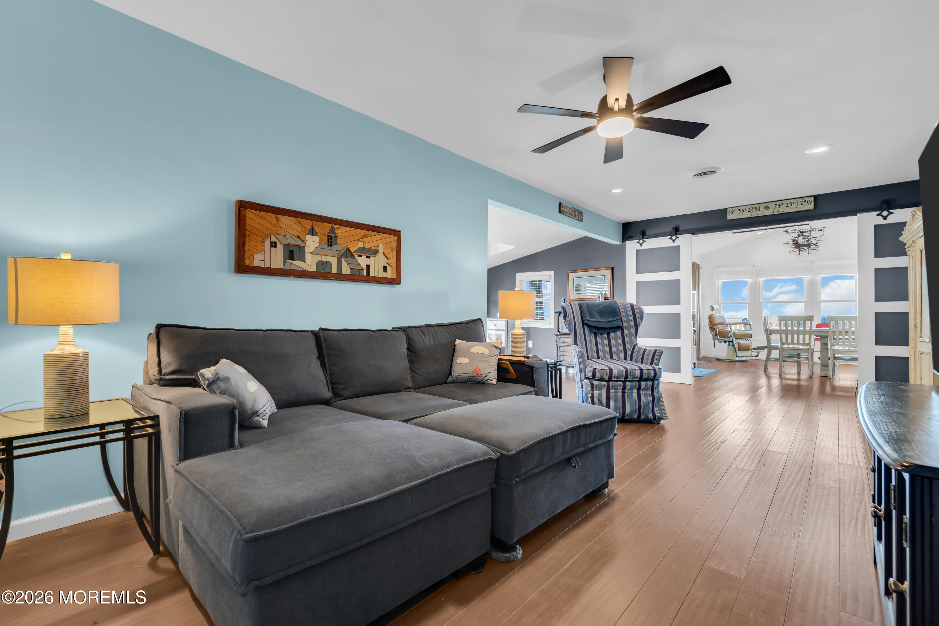 728 Twin Lakes Boulevard