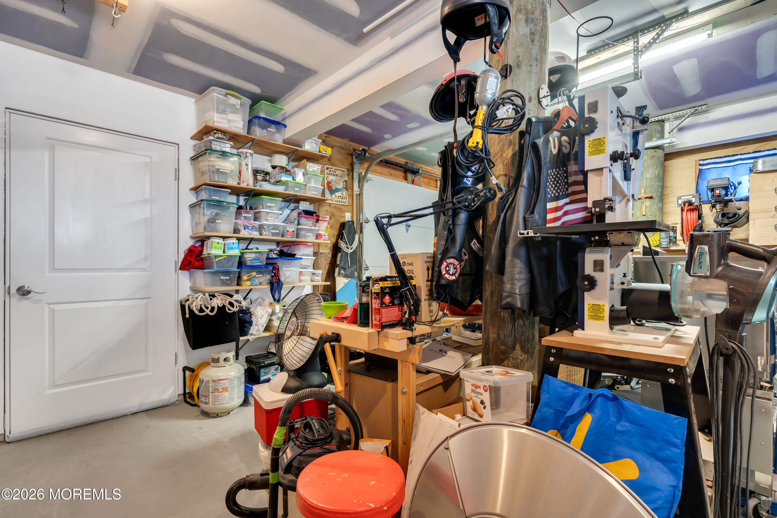 728 Twin Lakes Boulevard