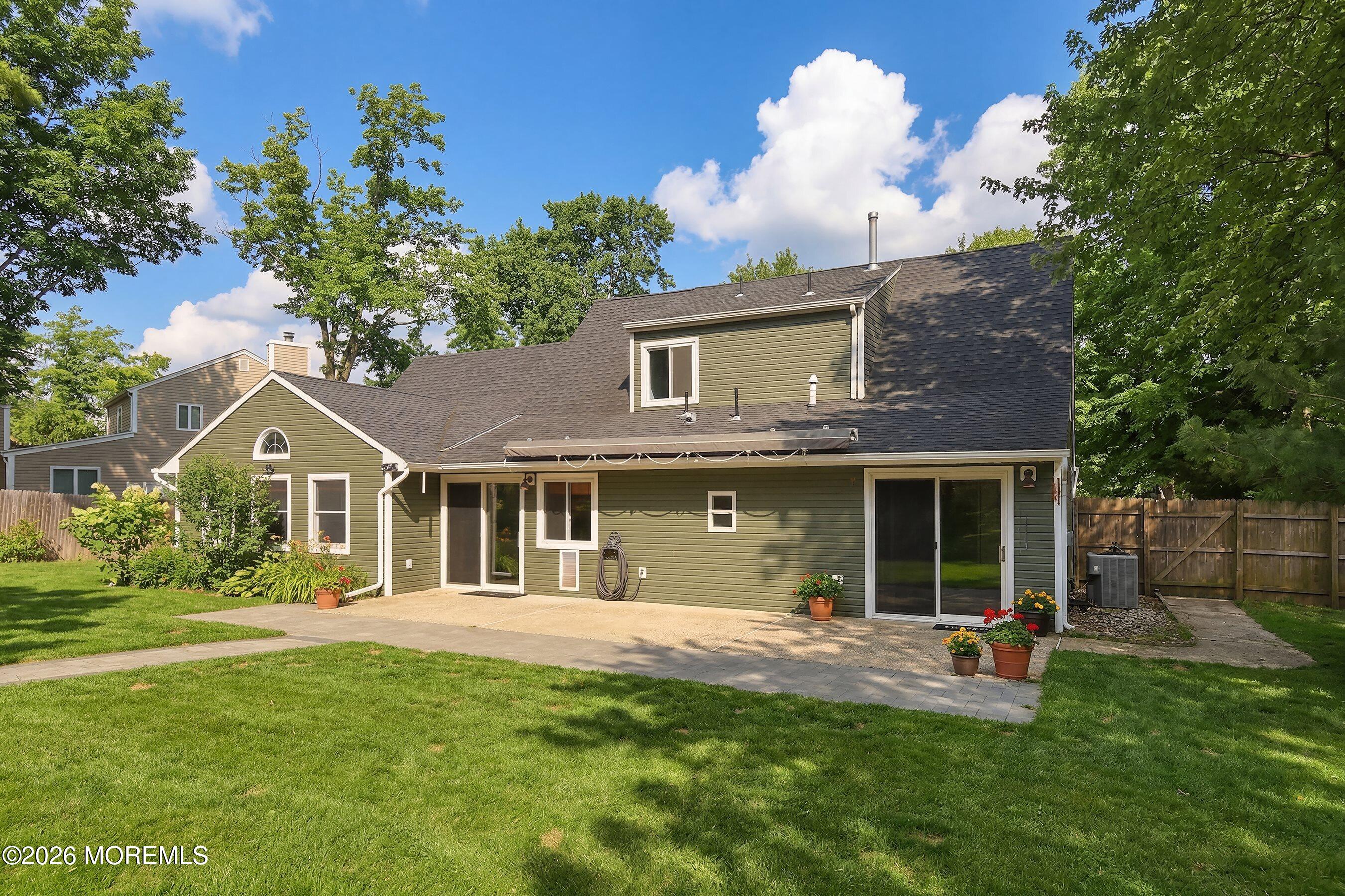 1430 Ottawa Court