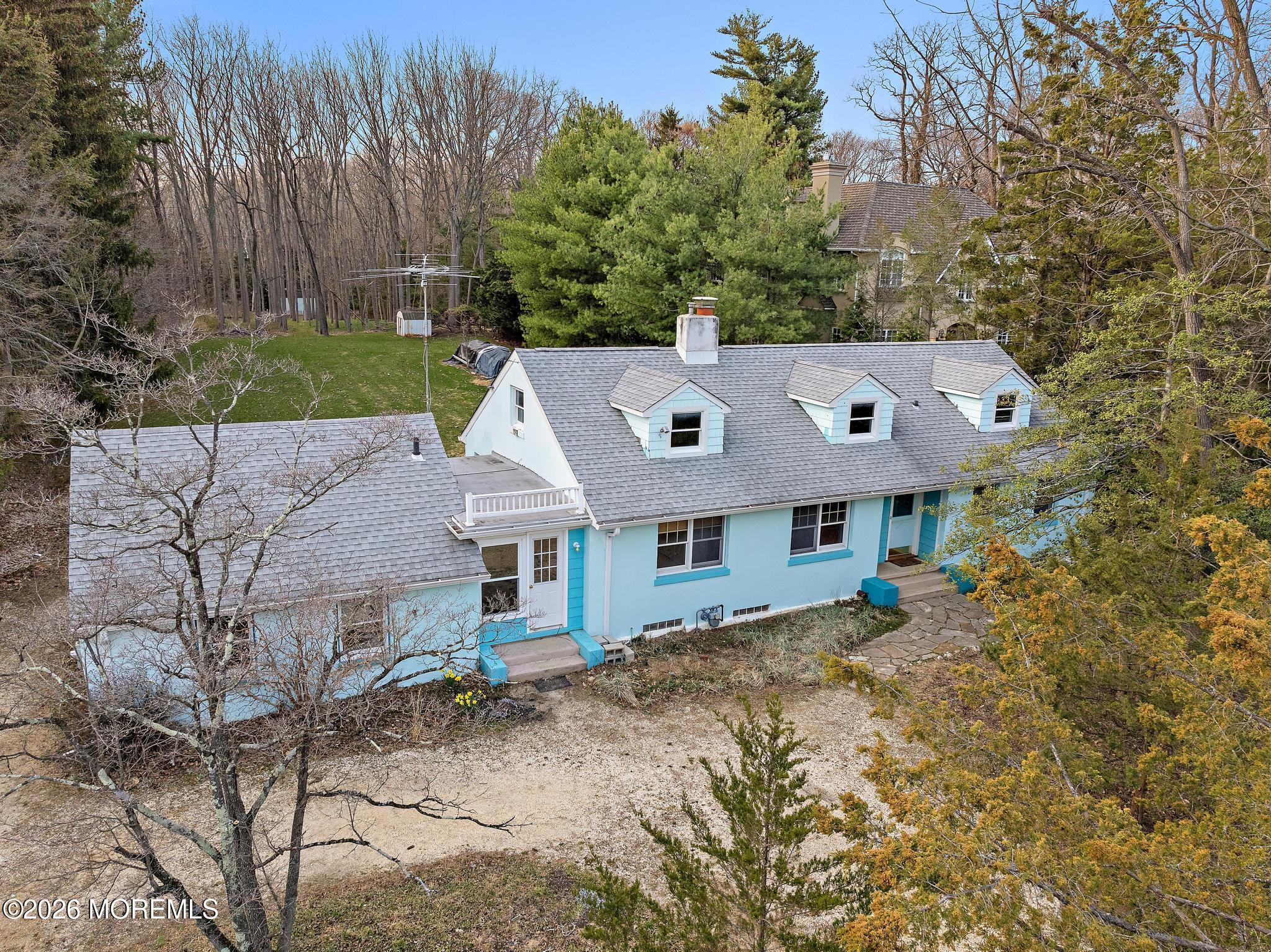 81 Little Silver Point Road
