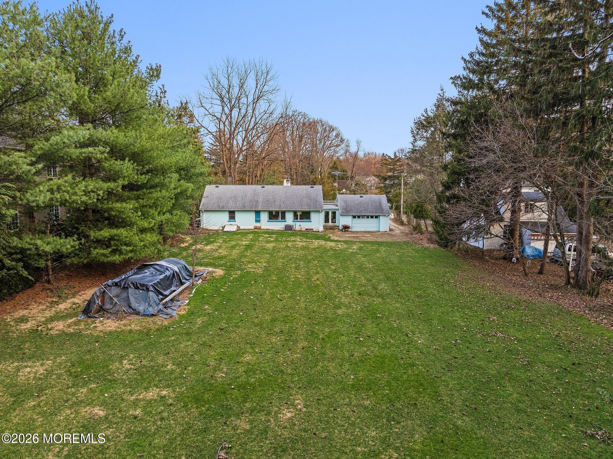 81 Little Silver Point Road
