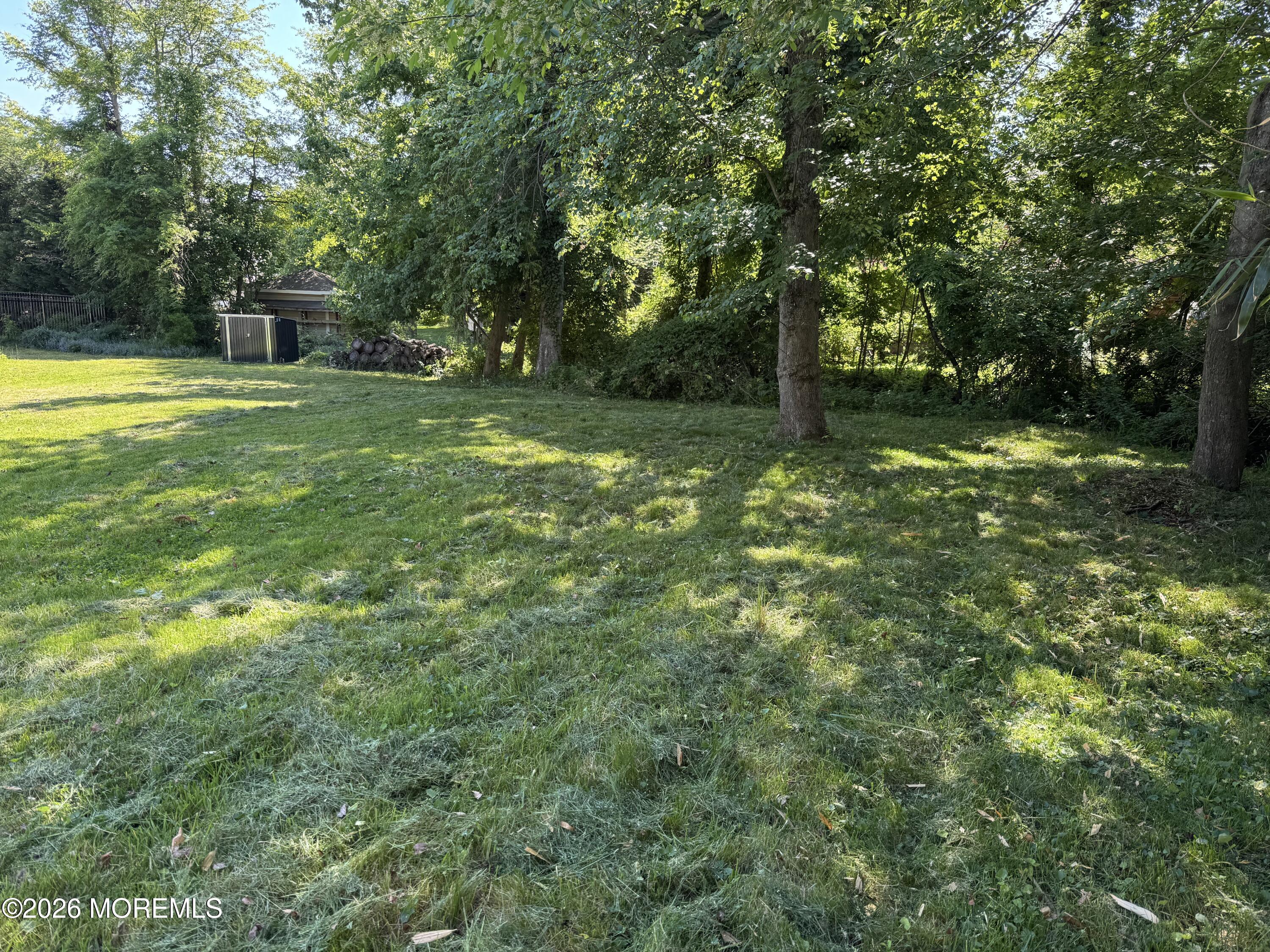 1135 Tecumseh Place