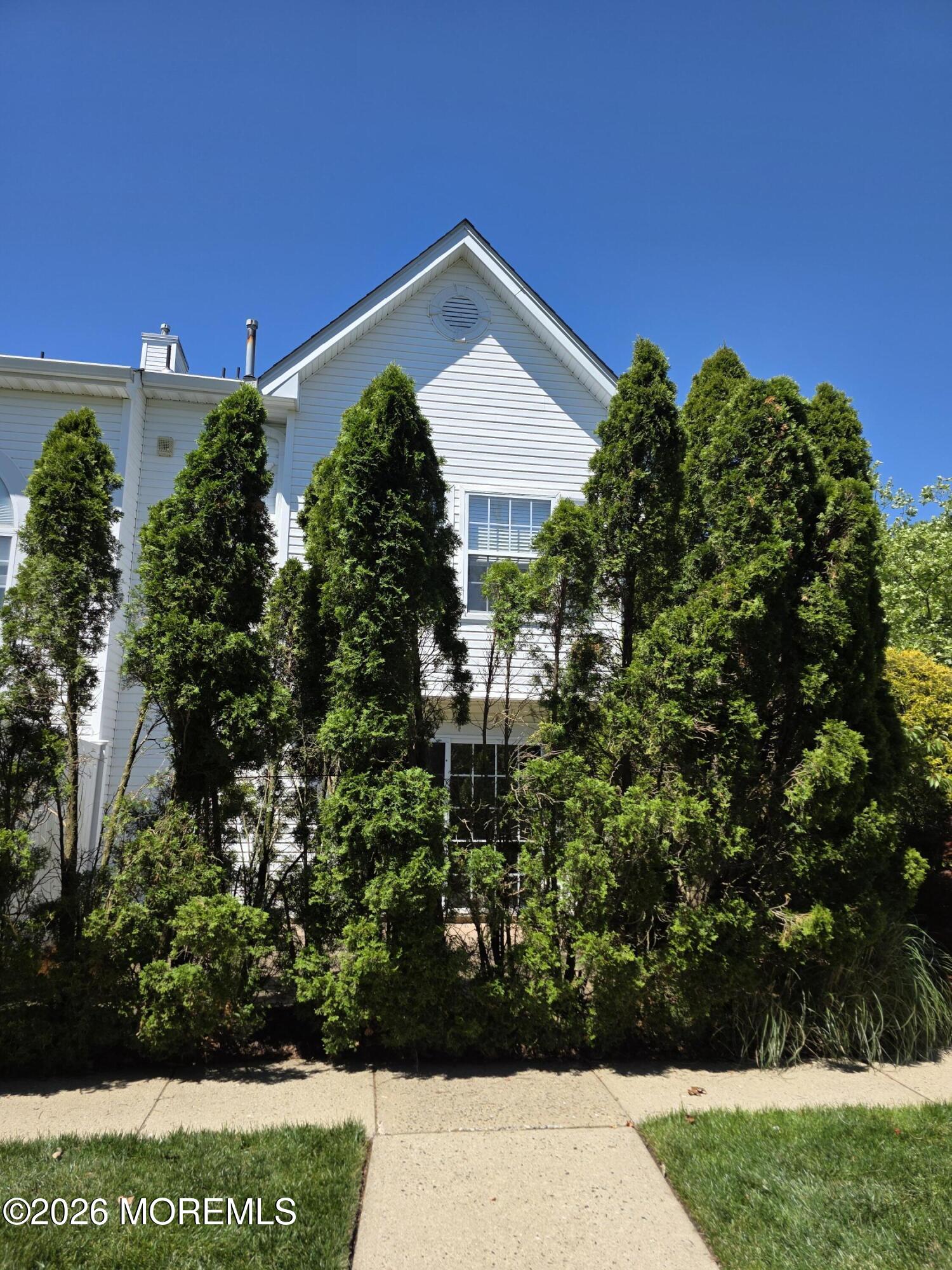 58 Madison Court