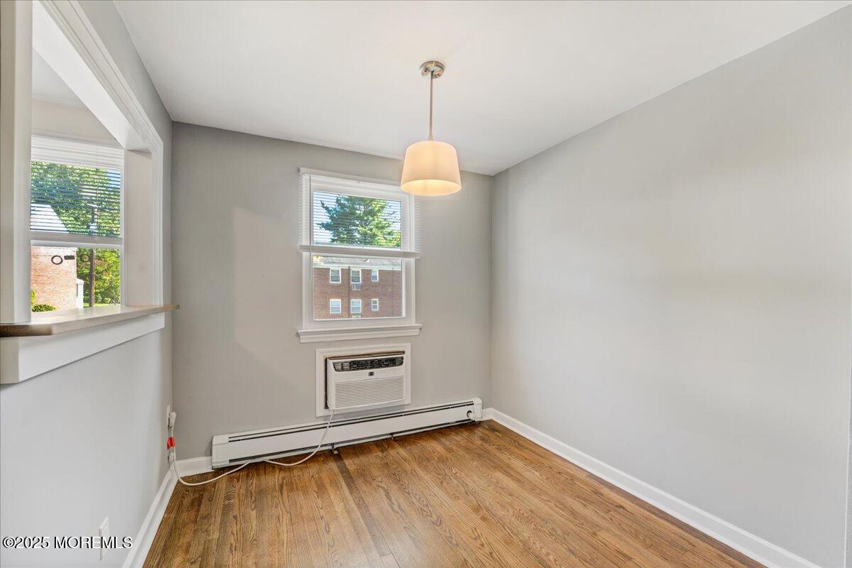 46 Manor Drive 401