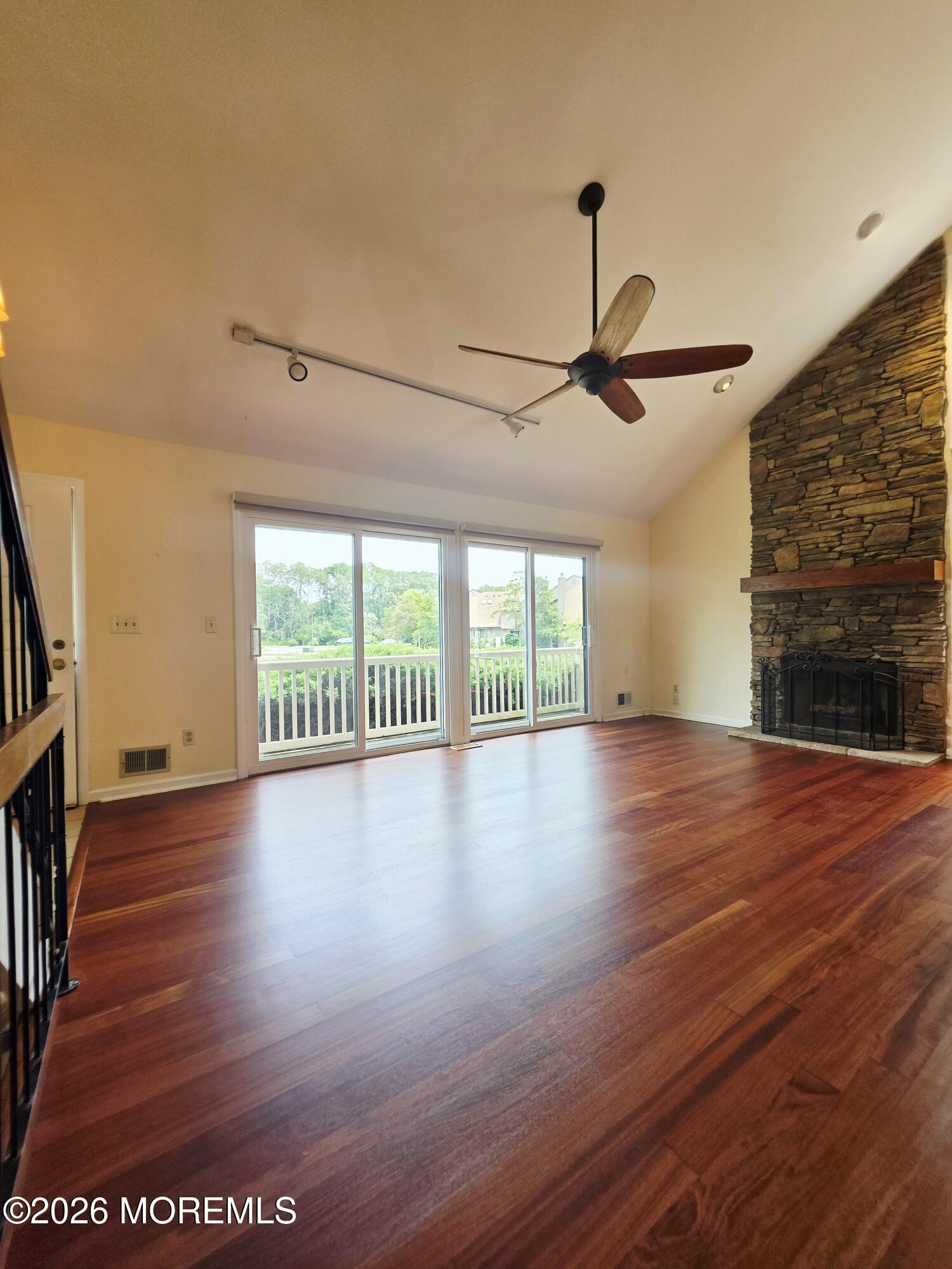 97 Cotswold Circle 2