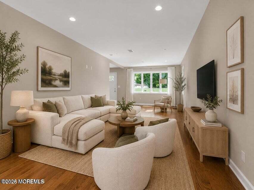 18 Maple Avenue