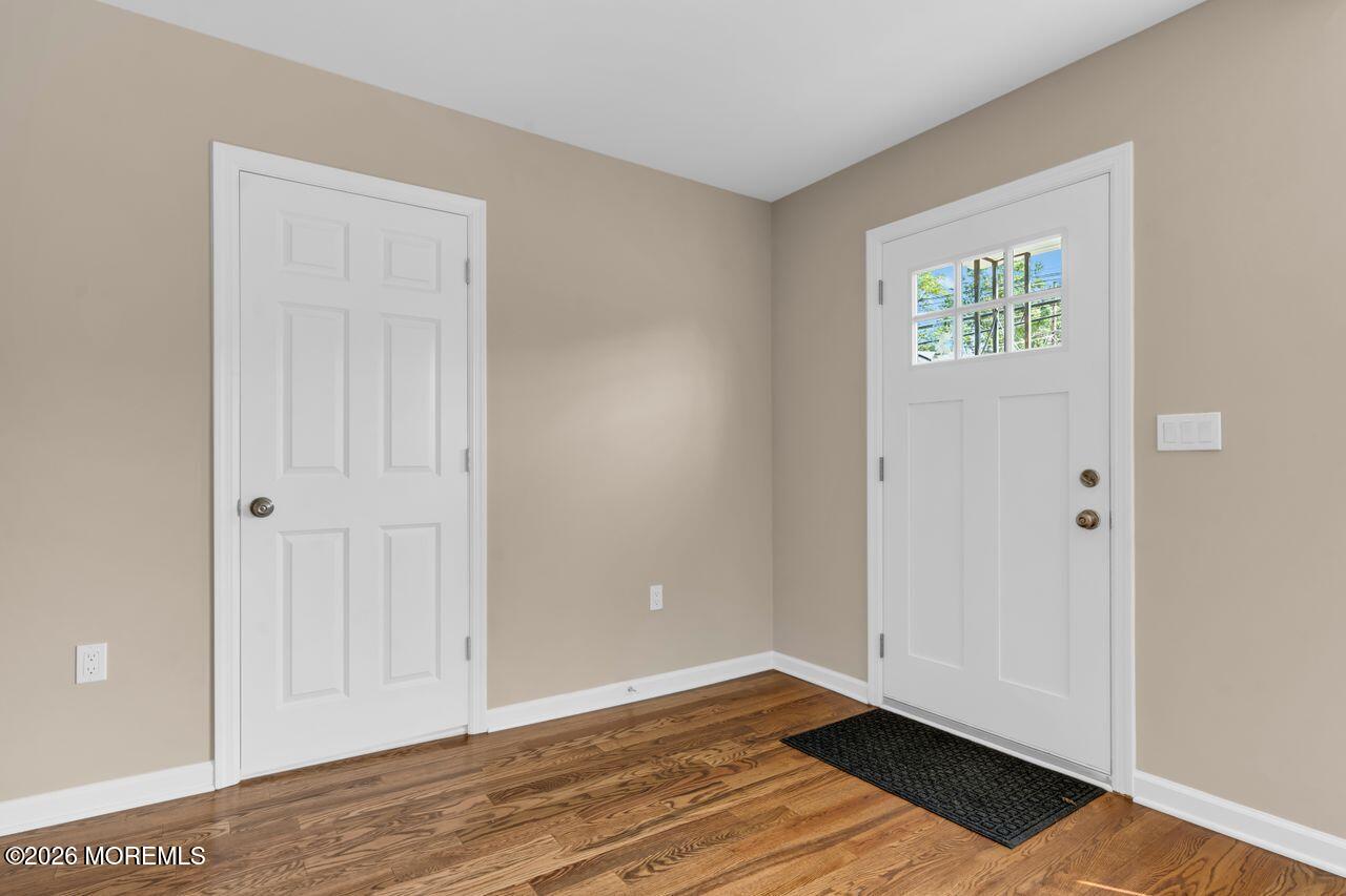 18 Maple Avenue