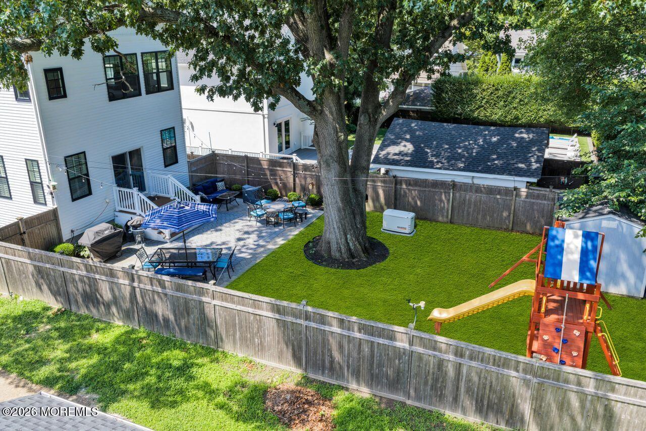 824 Drummond Avenue