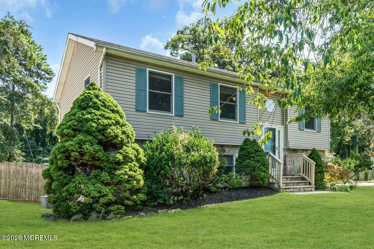 118 Lakewood Road