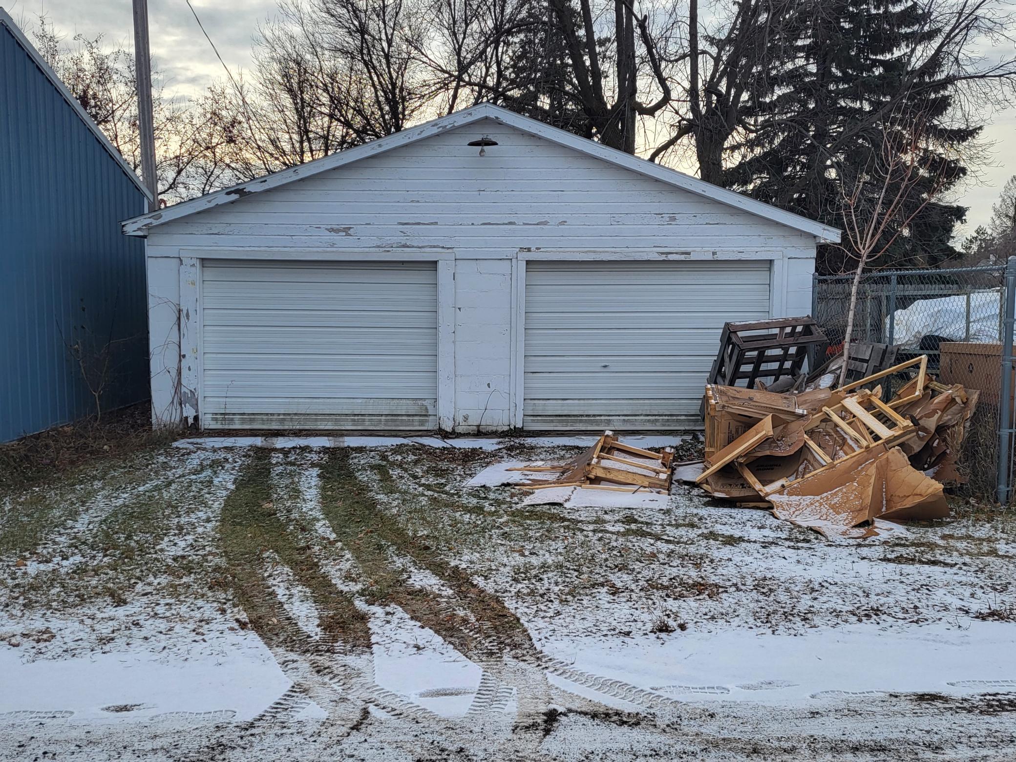 206 Minnesota Avenue W