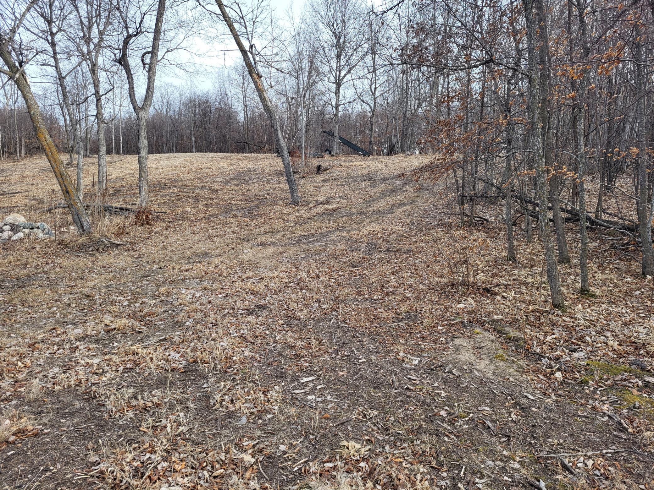 18.45 ac Long Lake Road