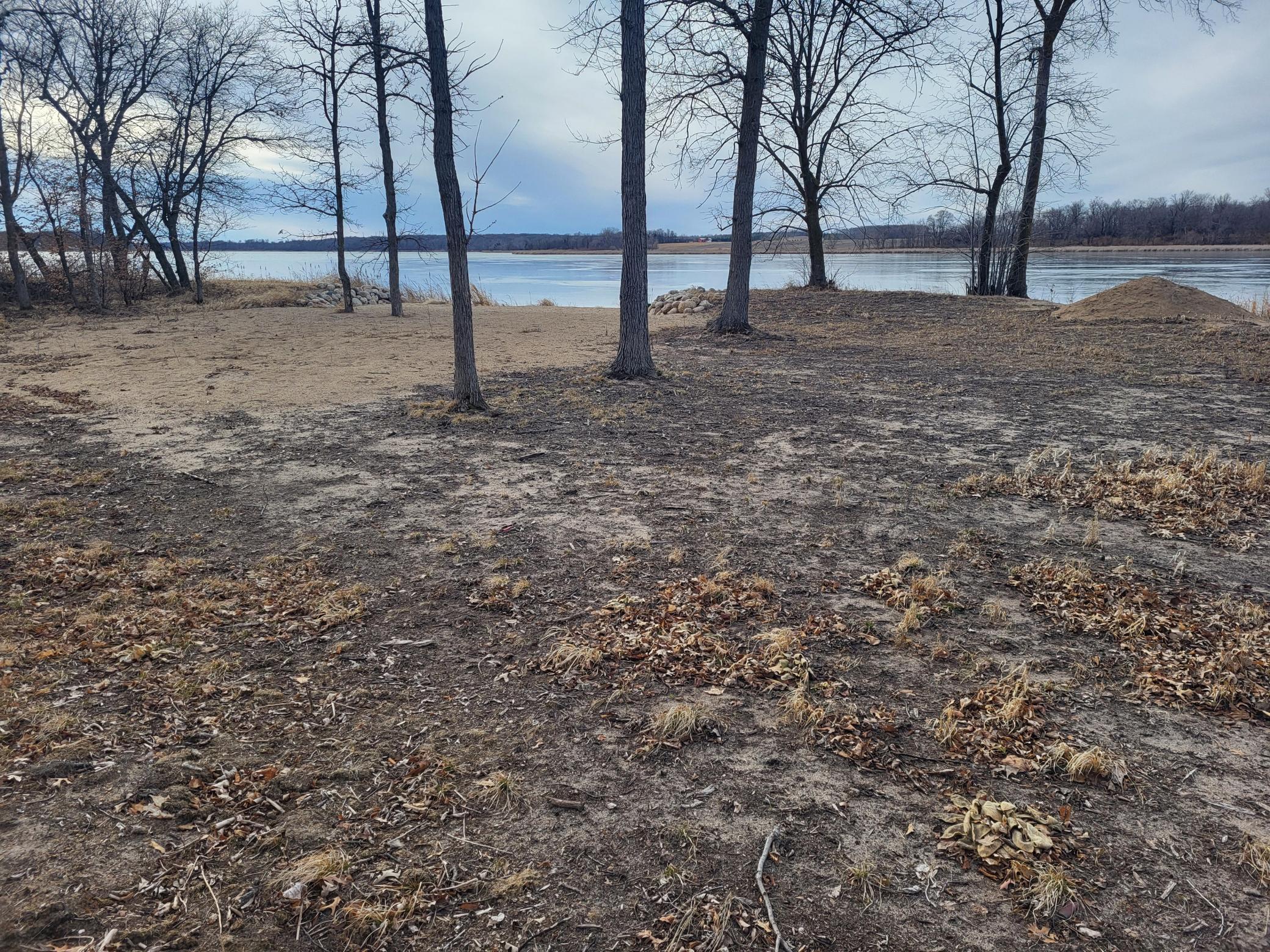 18.45 ac Long Lake Road