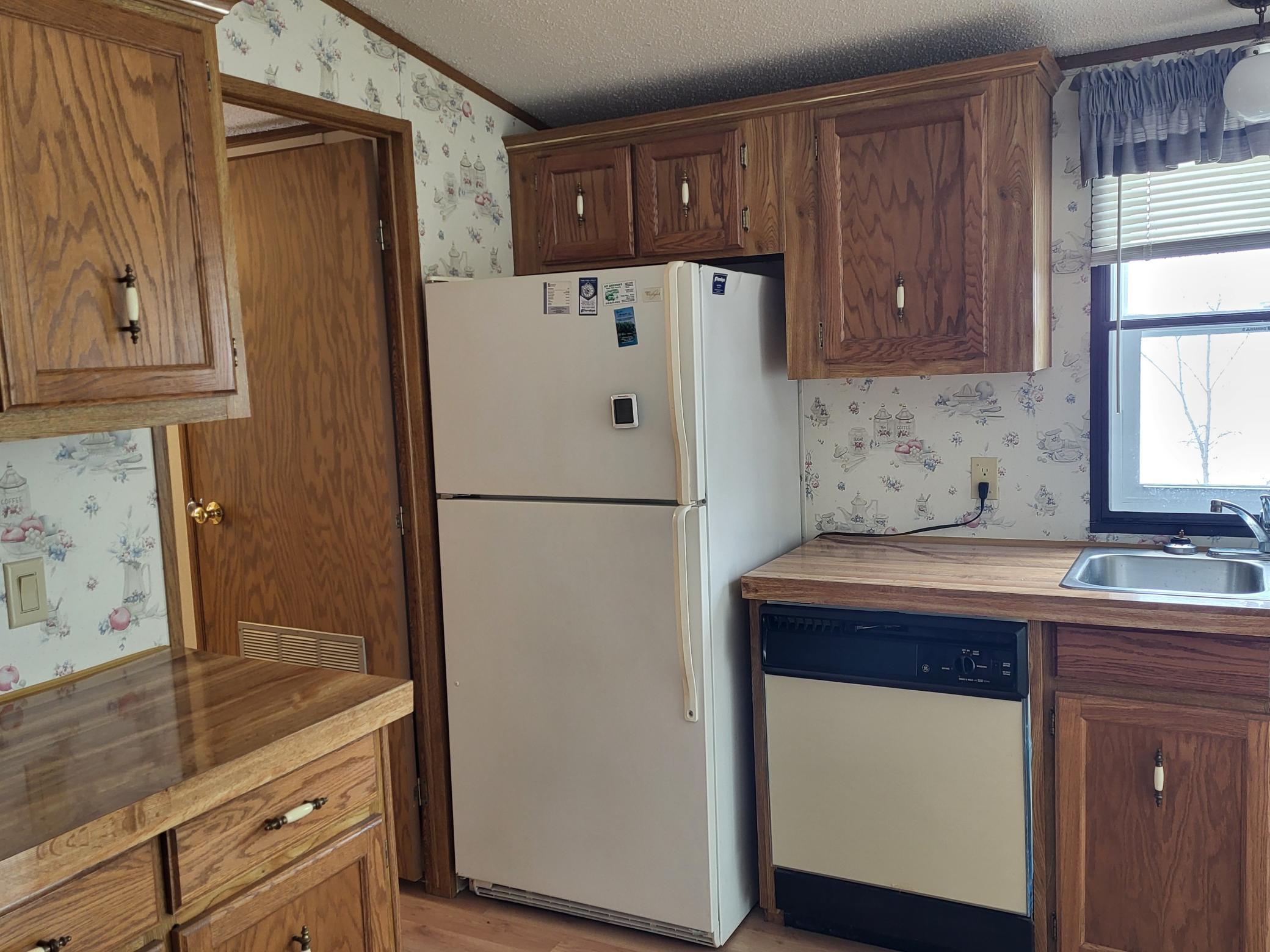 21299 Dovre Road
