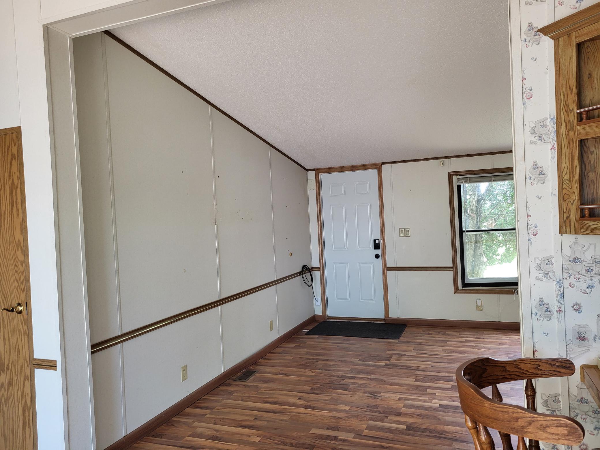 21299 Dovre Road
