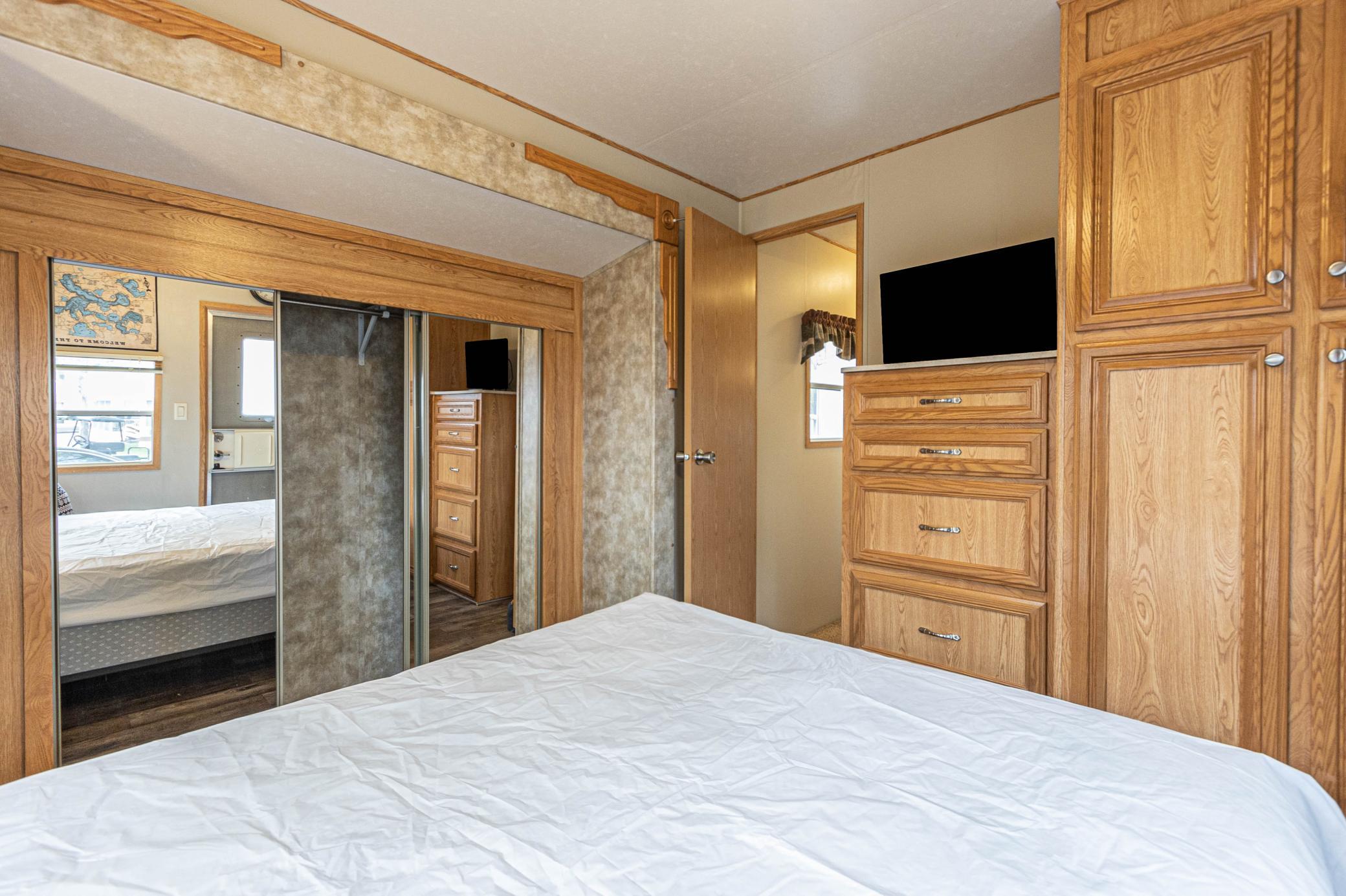 2221 Reubens Lane SW Unit: 19