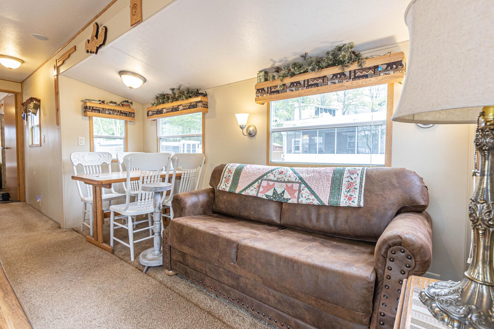 2221 Reubens Lane SW Unit: 19