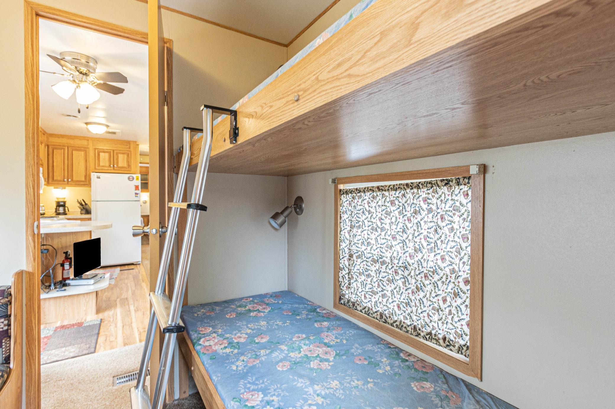 2221 Reubens Lane SW Unit: 19