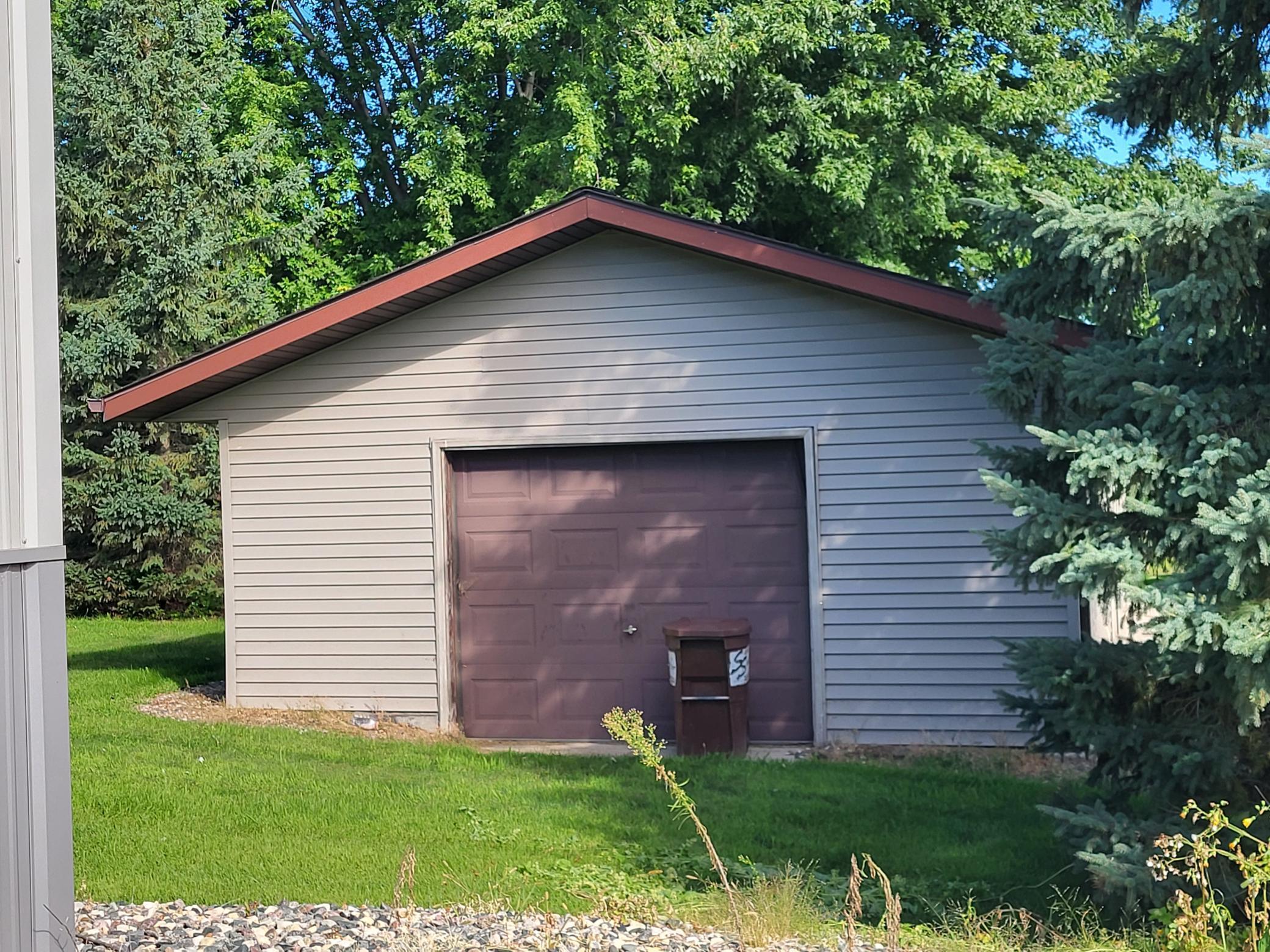 33885 Starridge Drive