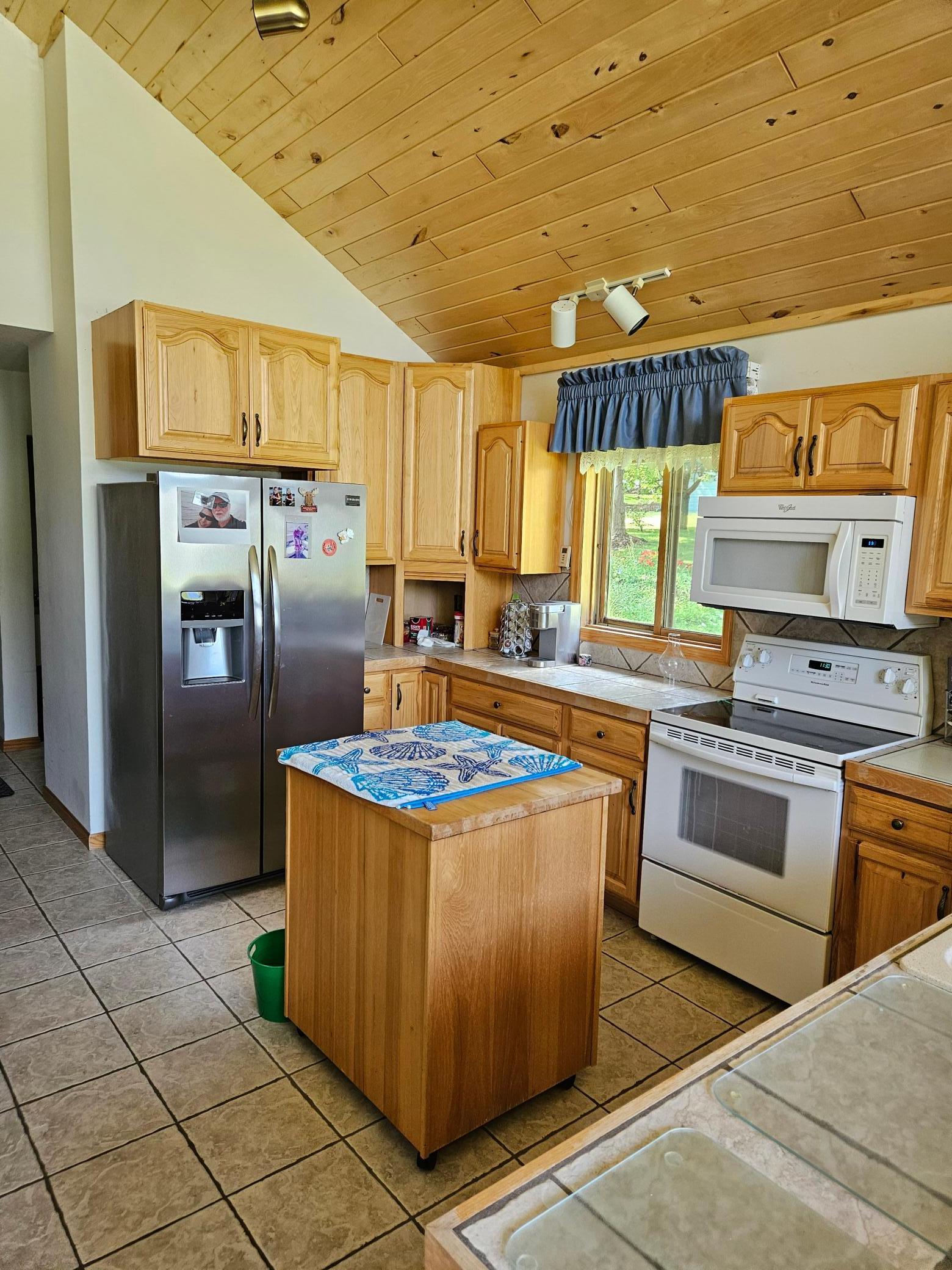 33885 Starridge Drive