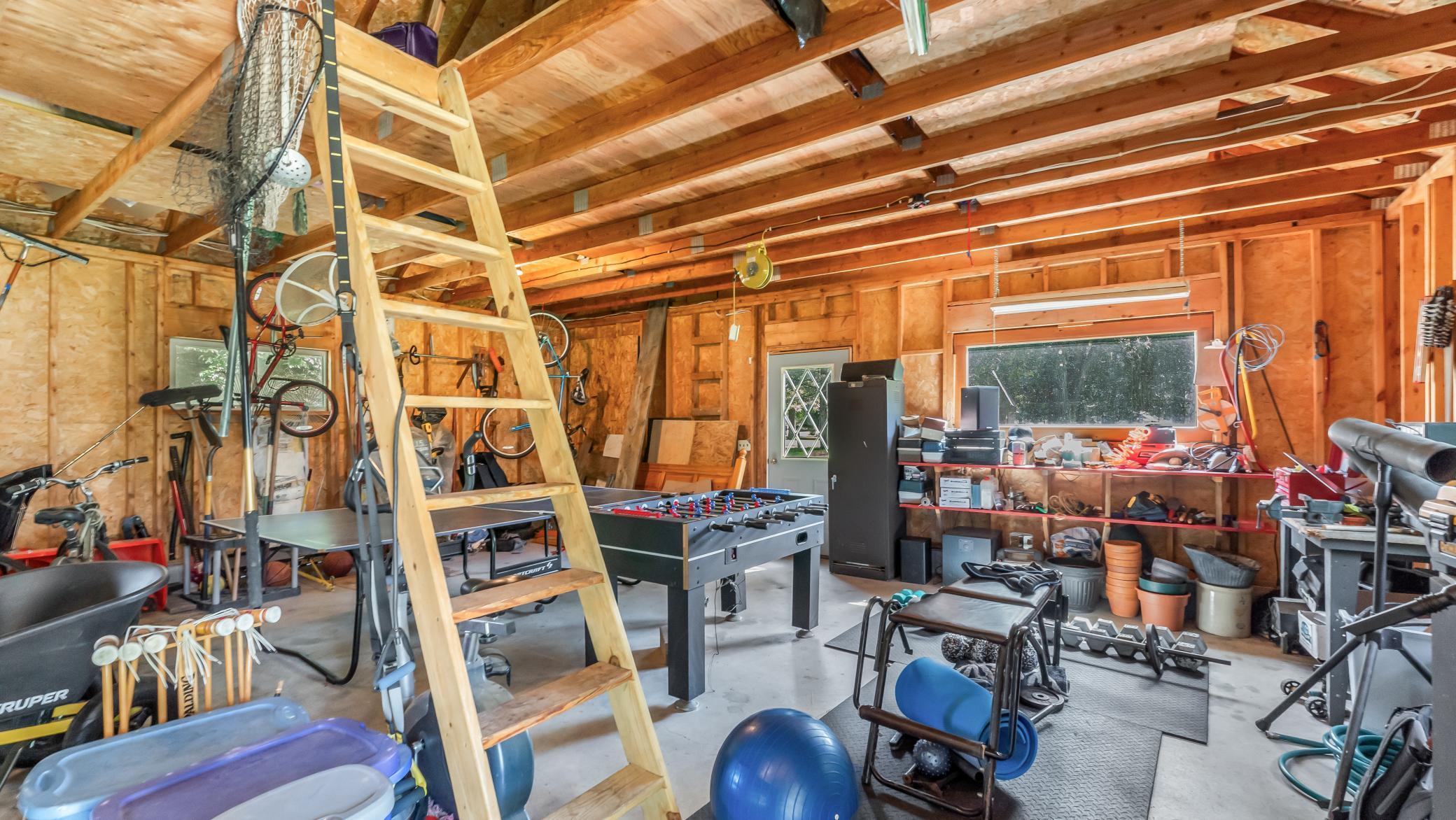 2502 Ranchwood Circle SE