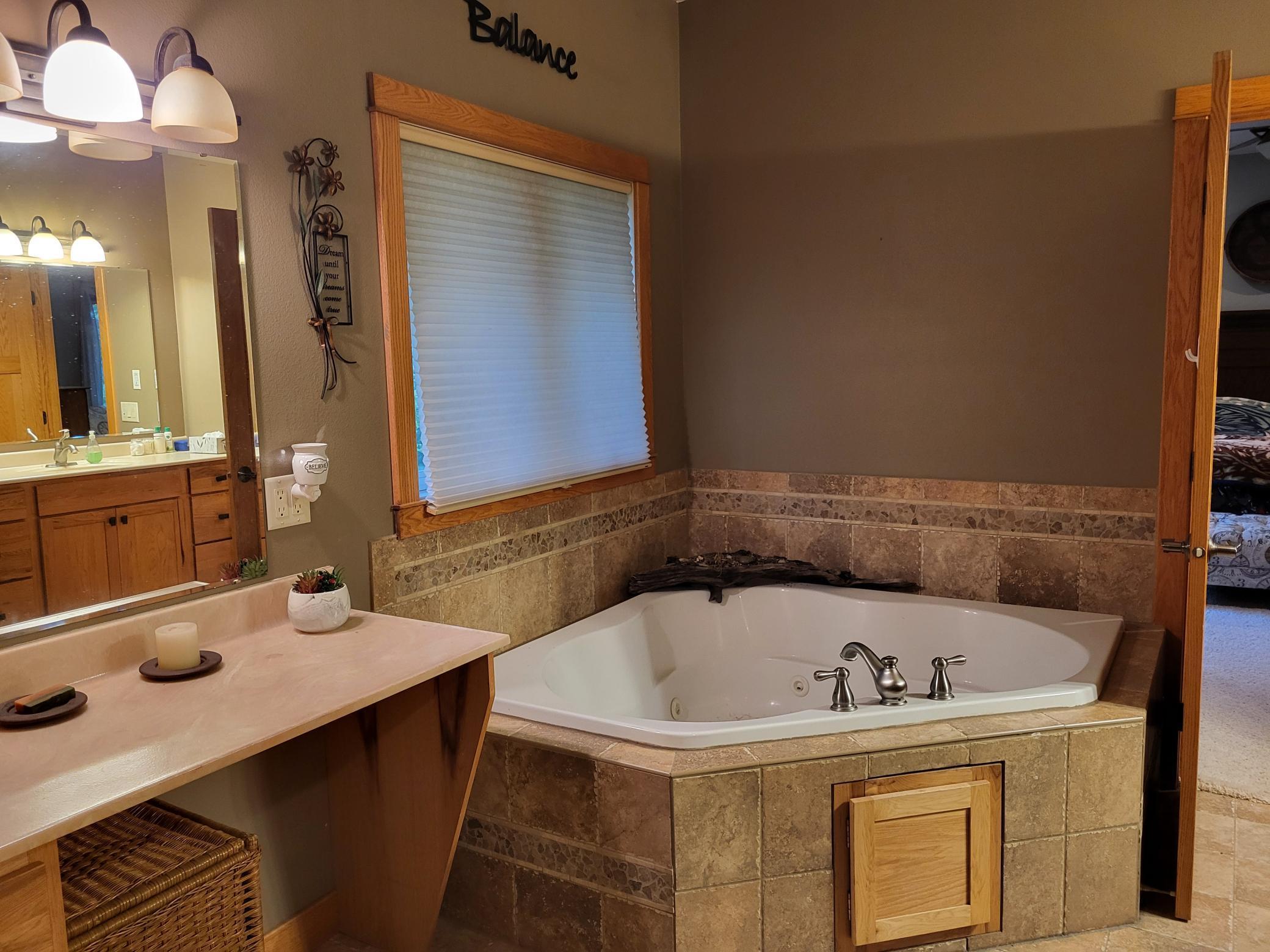 29216 Pleasant Lake Road