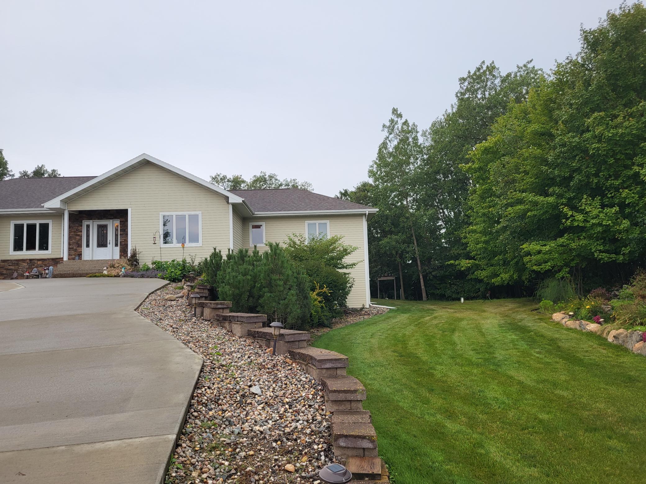 29216 Pleasant Lake Road