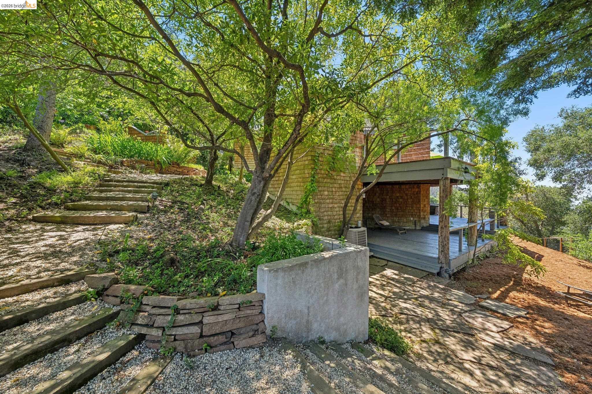 2223 Tunnel Rd