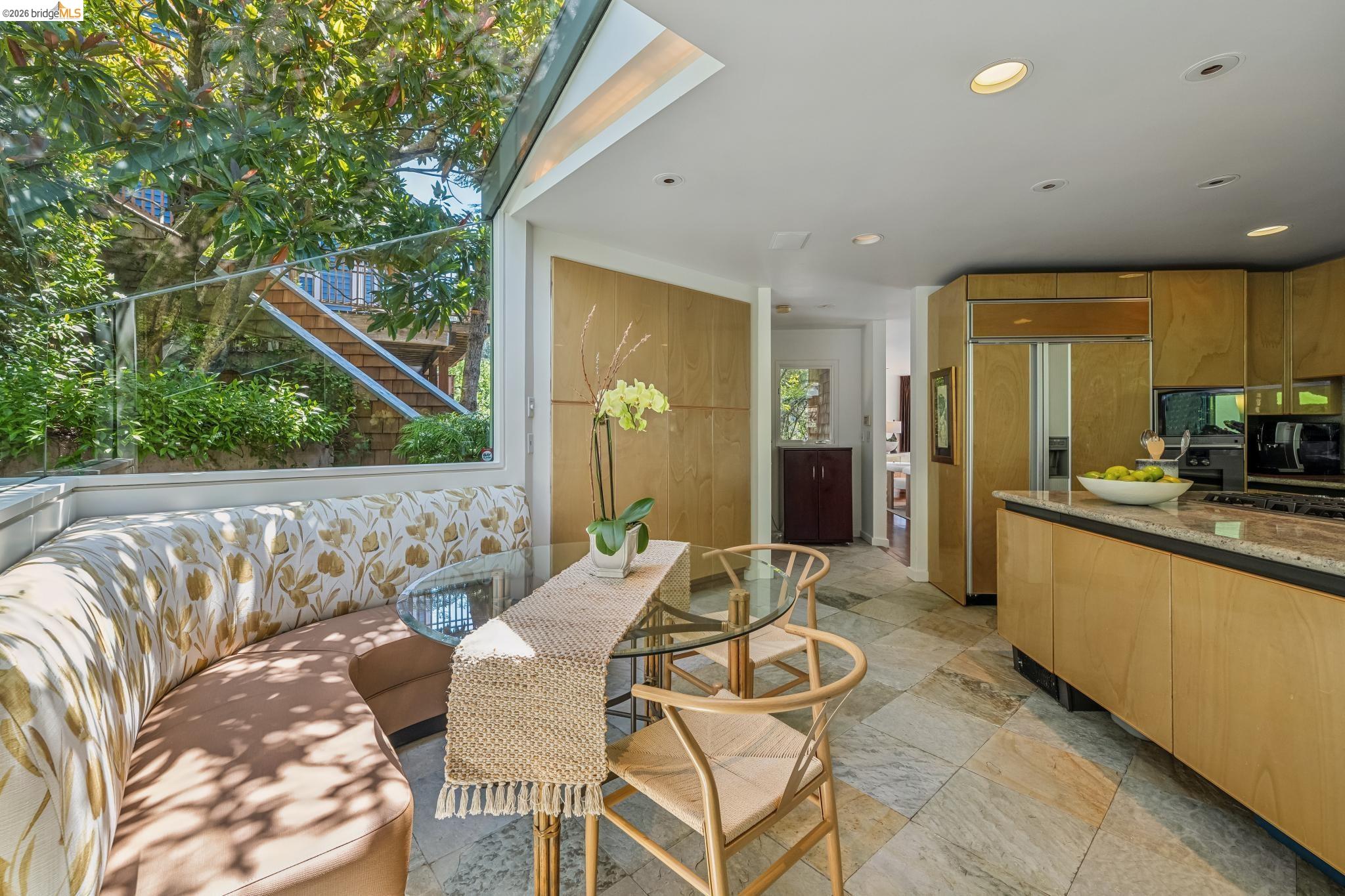 2223 Tunnel Rd