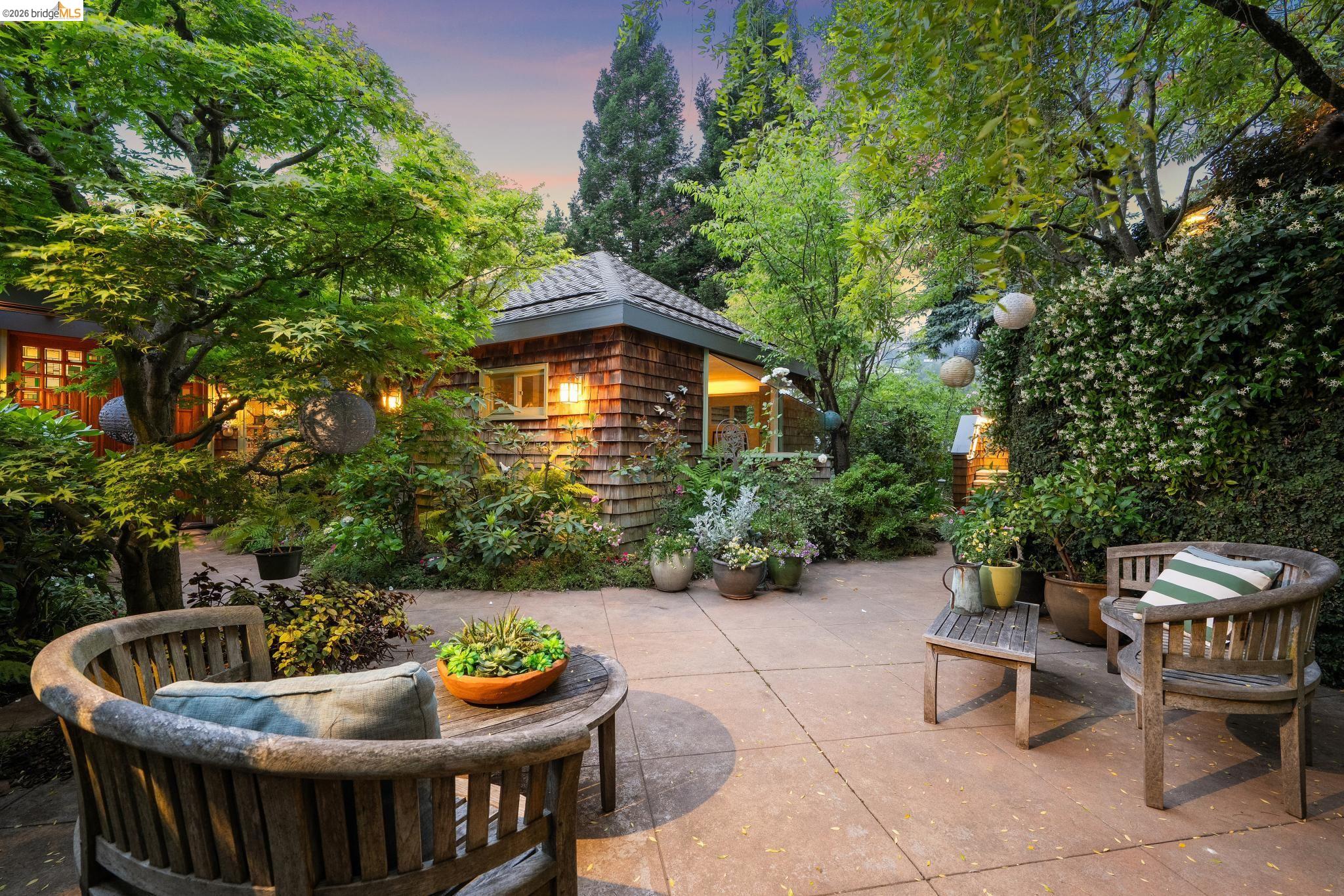 2223 Tunnel Rd