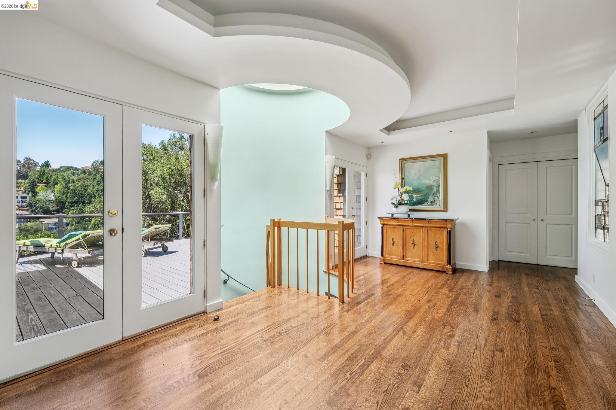 2223 Tunnel Rd