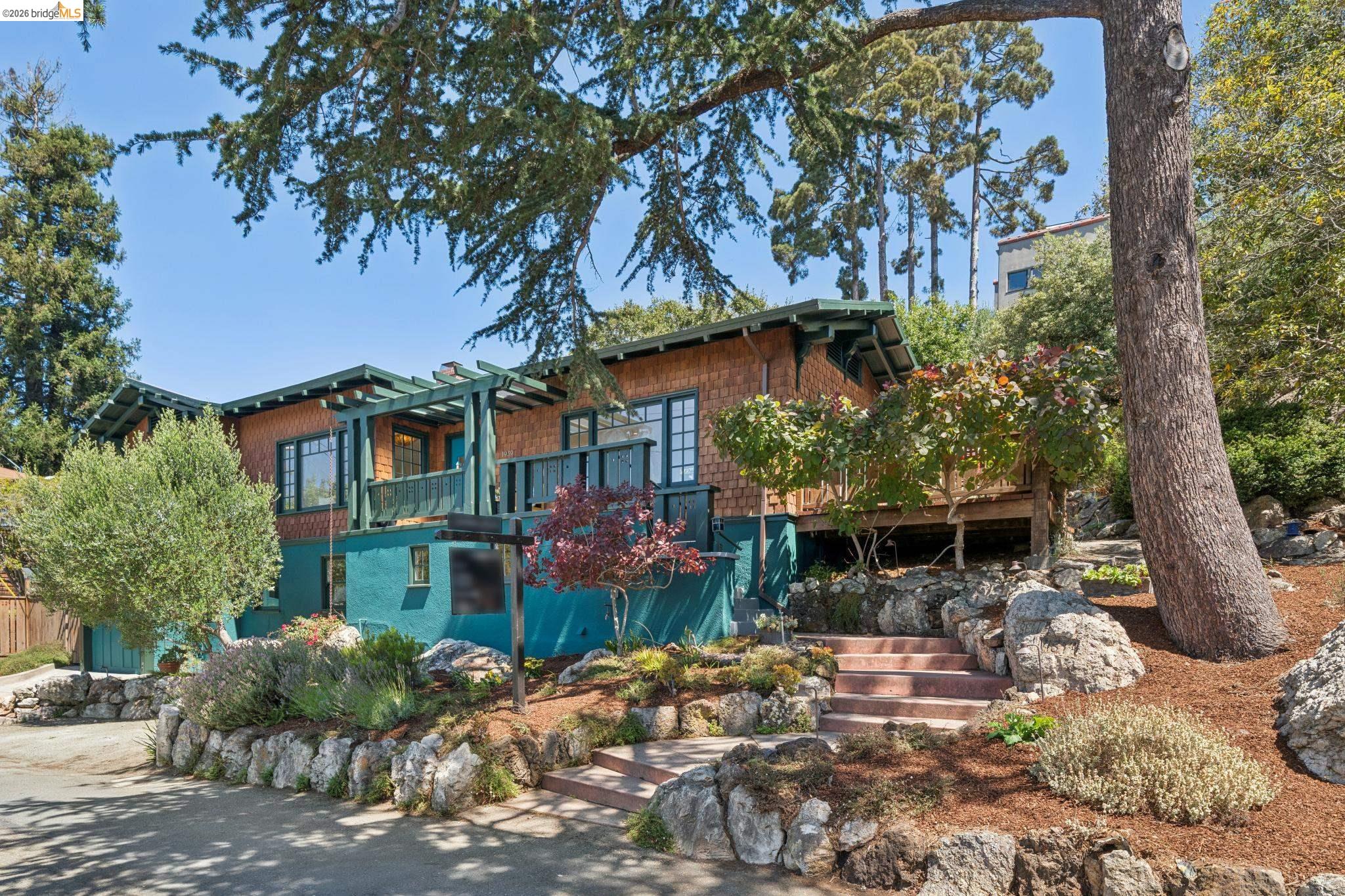 1939 San Antonio Ave