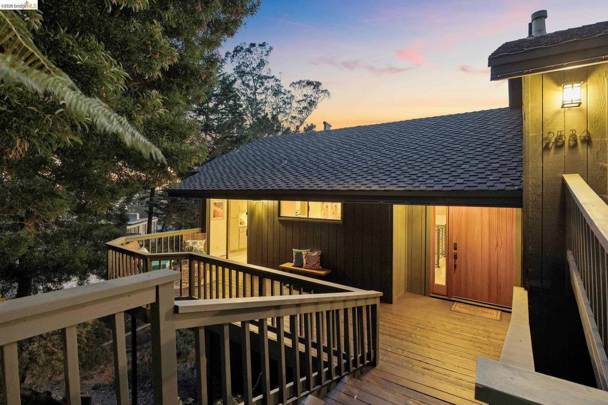 2534 Carisbrook Dr