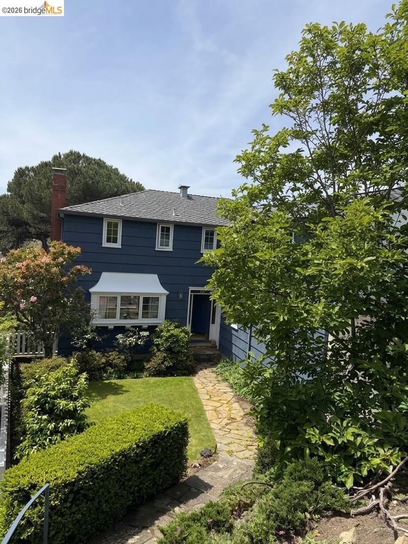 155 Avenida DR