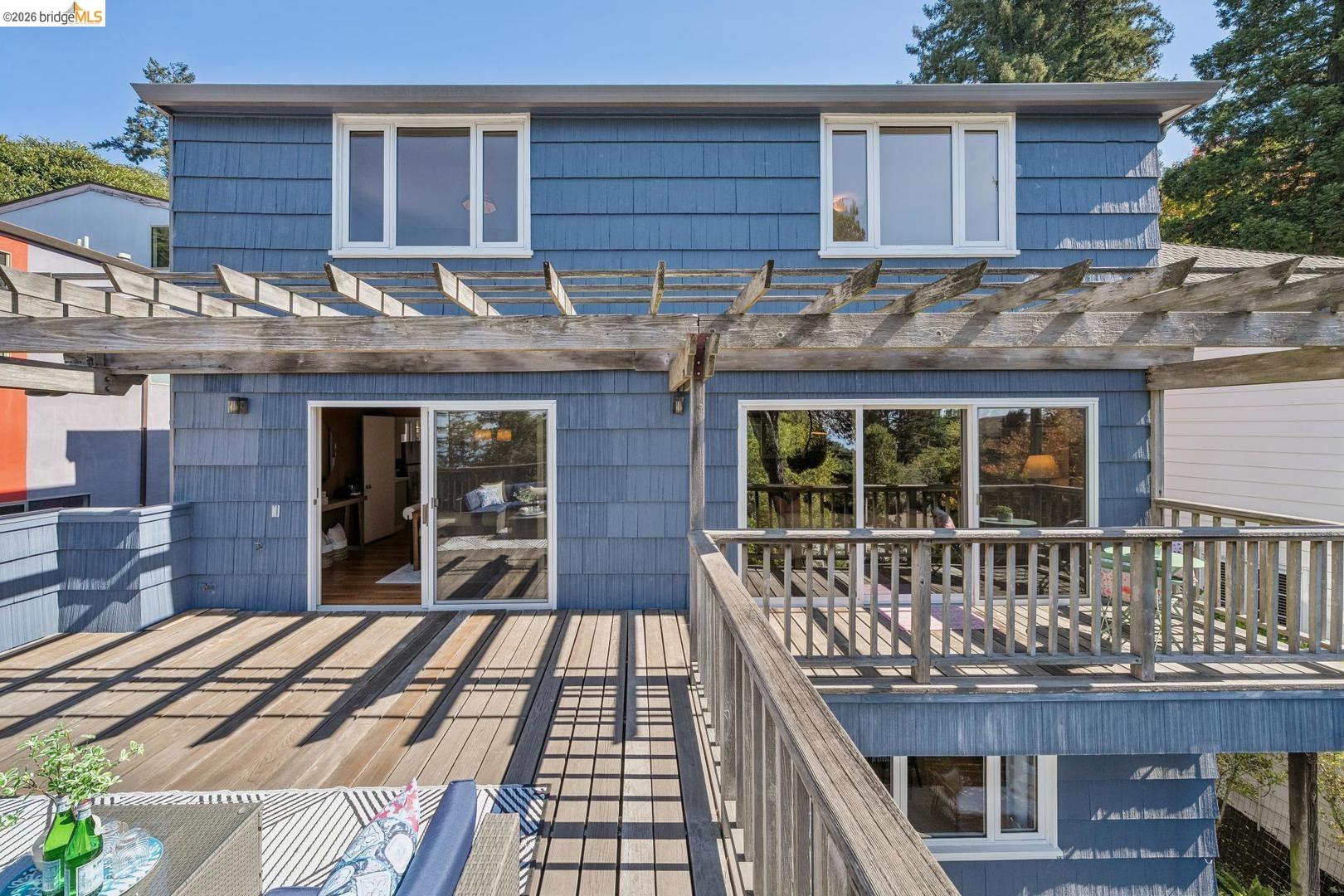 155 Avenida DR