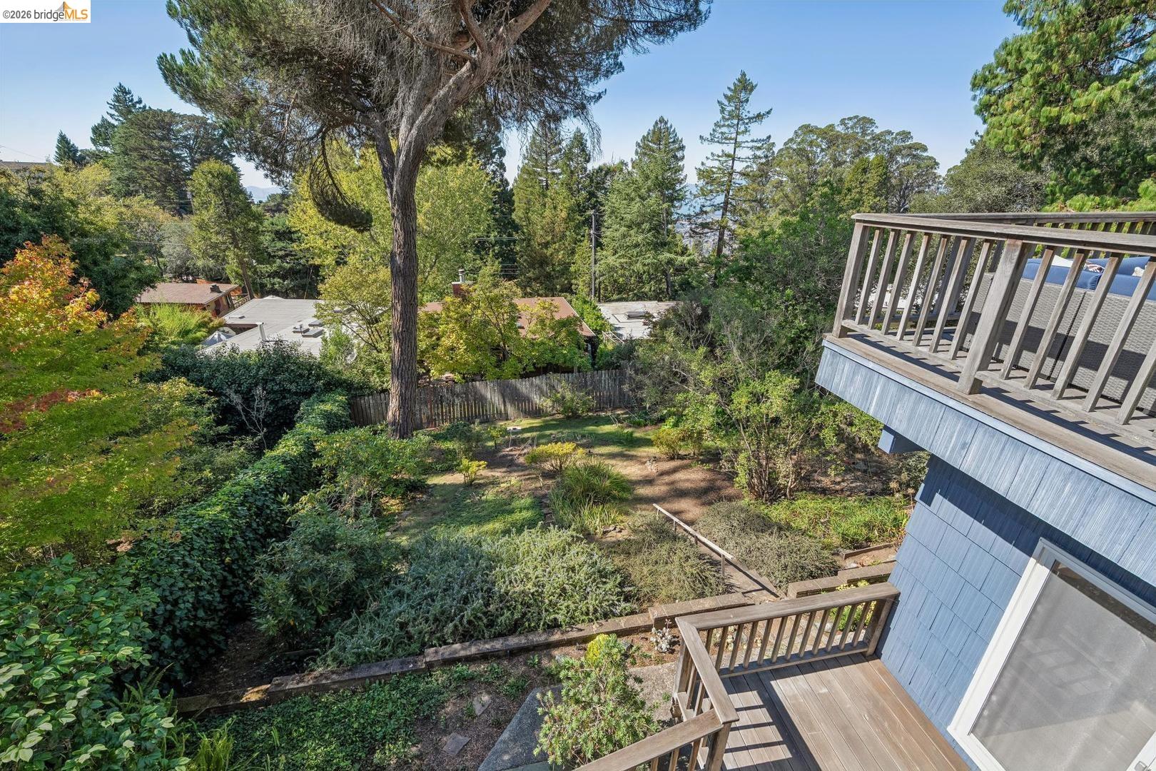 155 Avenida DR