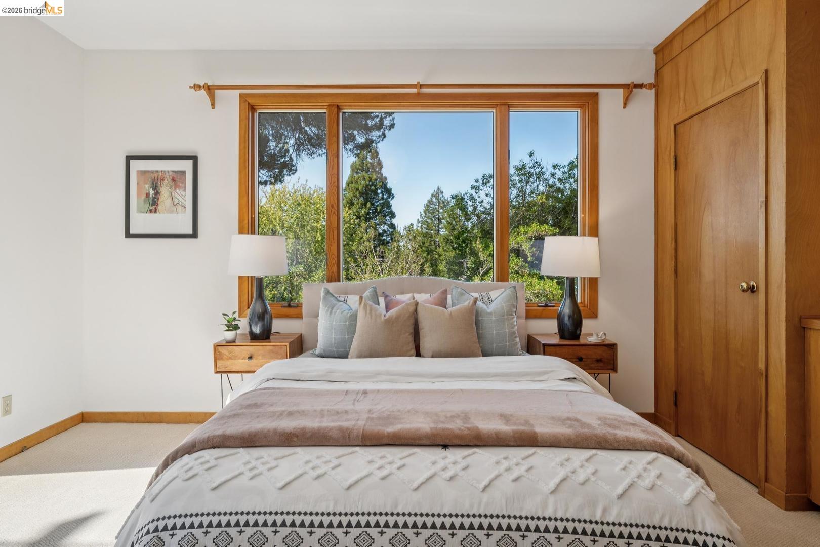 155 Avenida DR