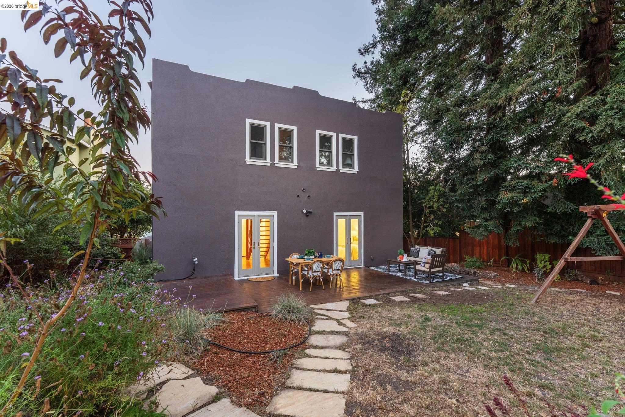 1909 San Antonio Ave