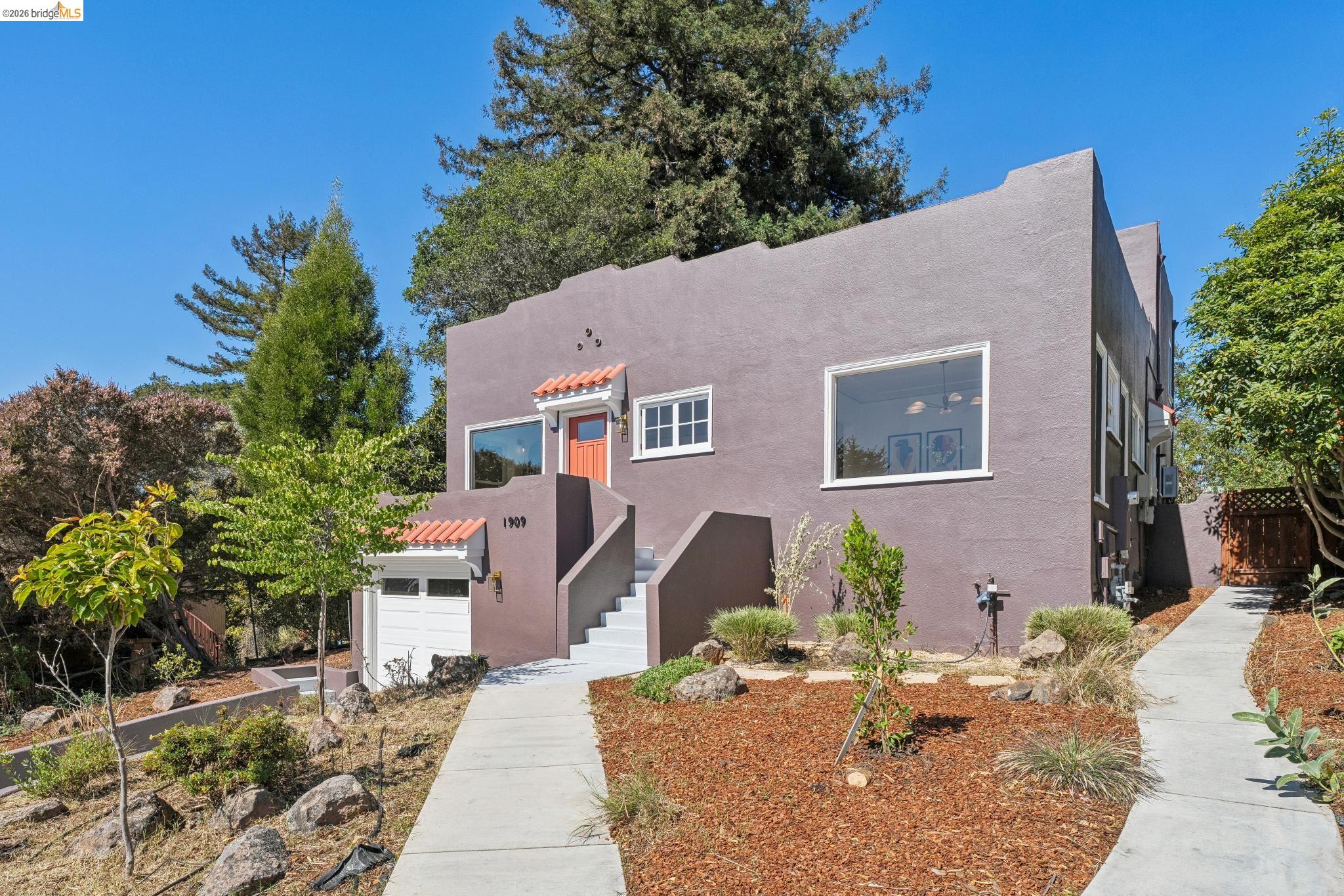 1909 San Antonio Ave