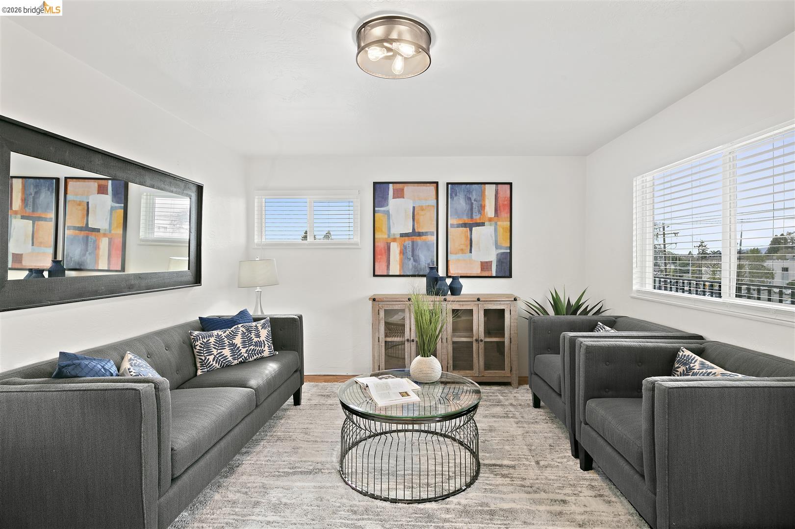 8 Whitmore Pl