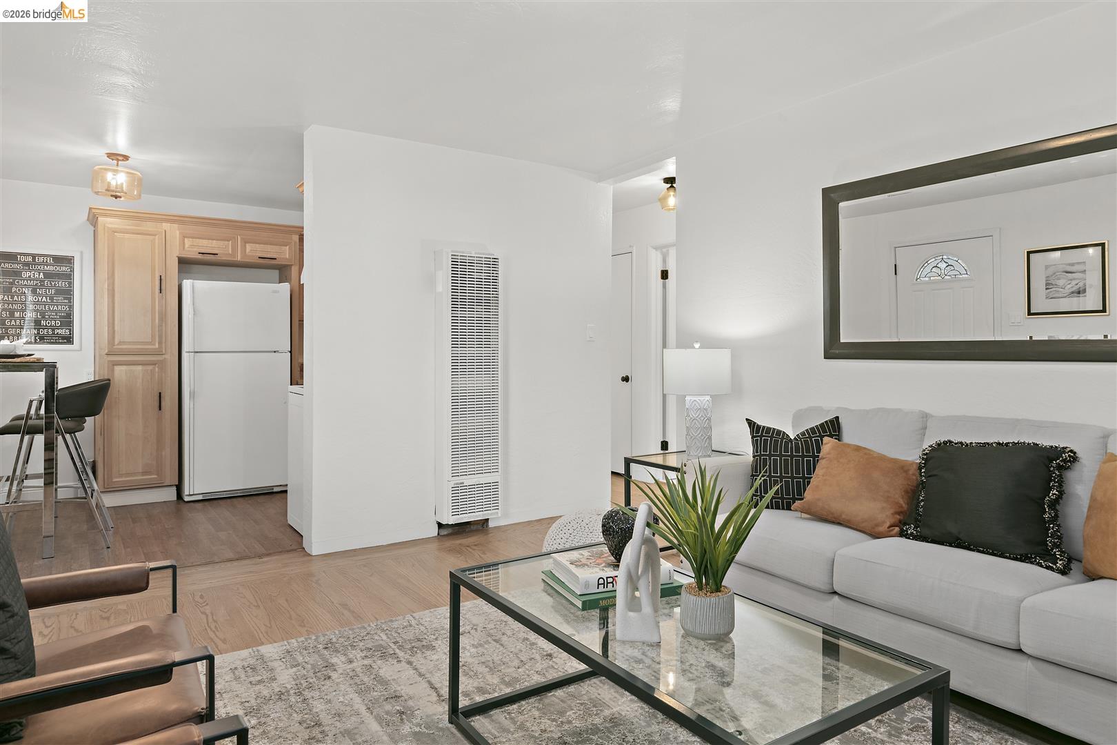 8 Whitmore Pl