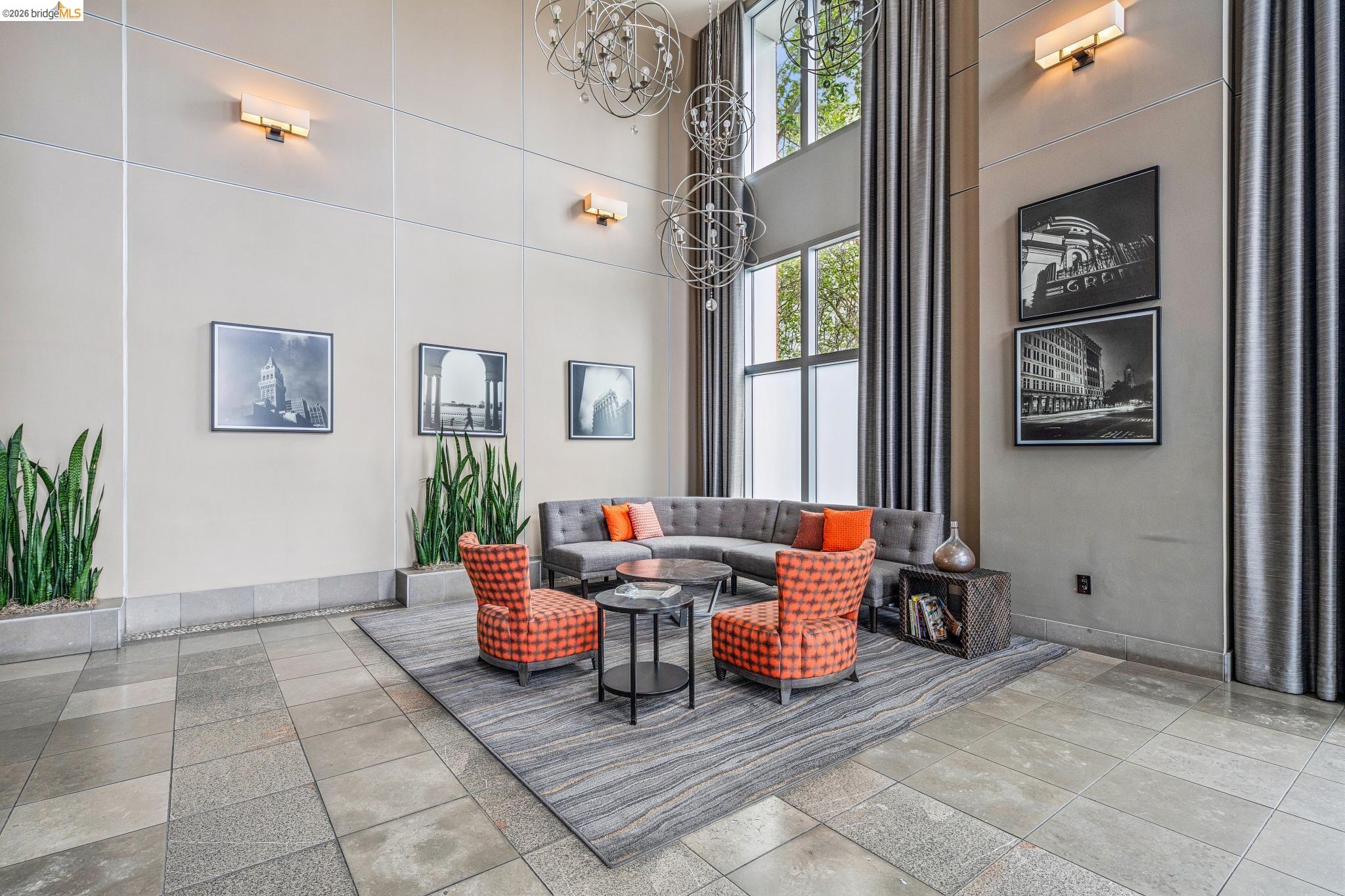 438 W Grand Ave # 717