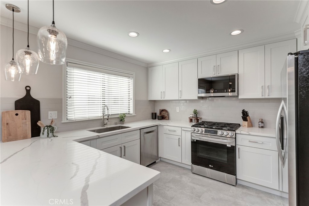 3612 W Estates Lane Unit: D