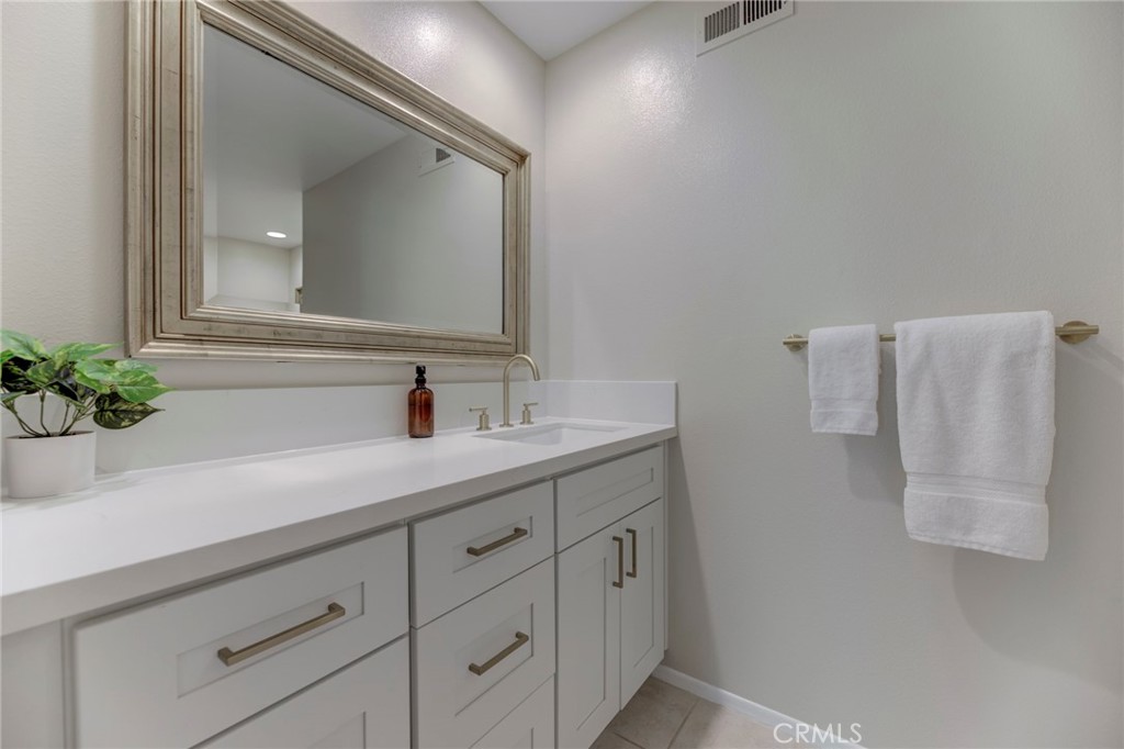 3612 W Estates Lane Unit: D