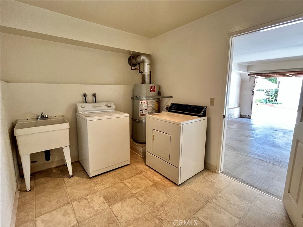 2800 Plaza Del Amo 474