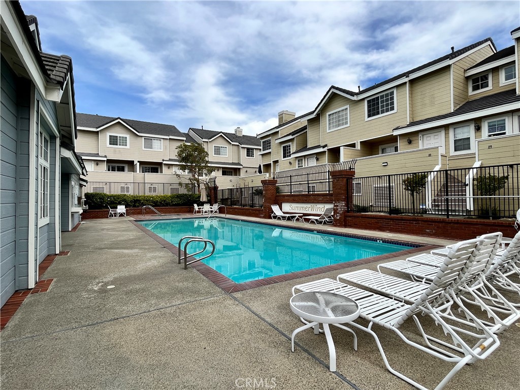 2800 Plaza Del Amo 474